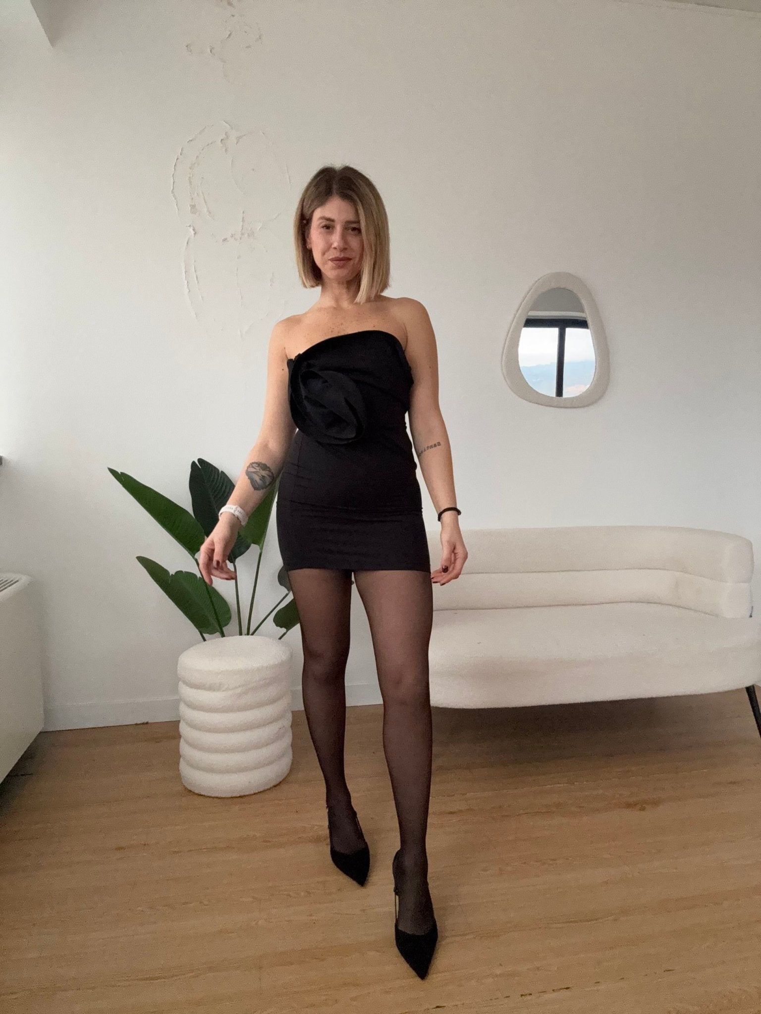 Tubino senza spalline con maxi fiore by Lumina - G.Glamour