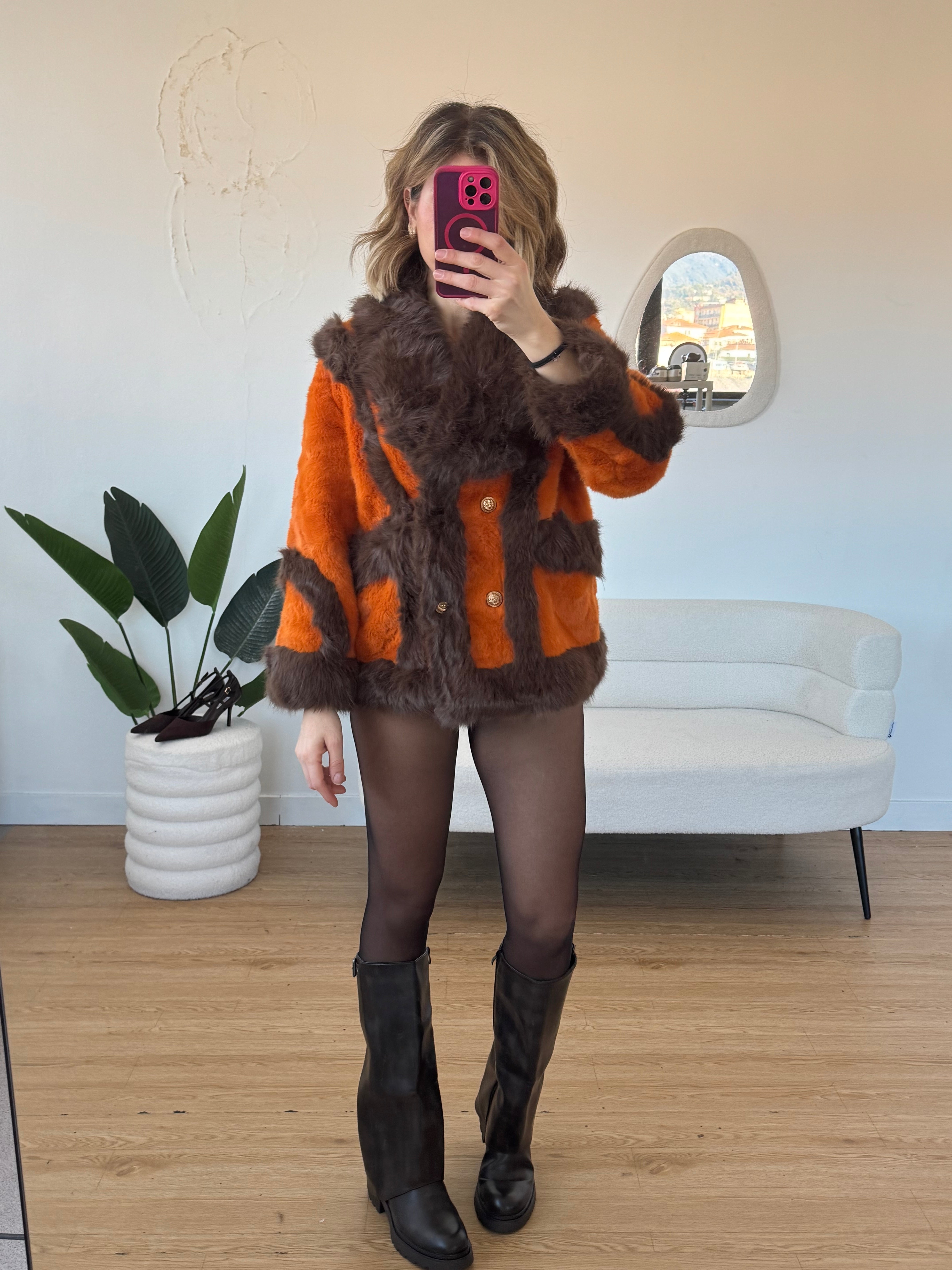 Eco pelliccia arancione e marrone