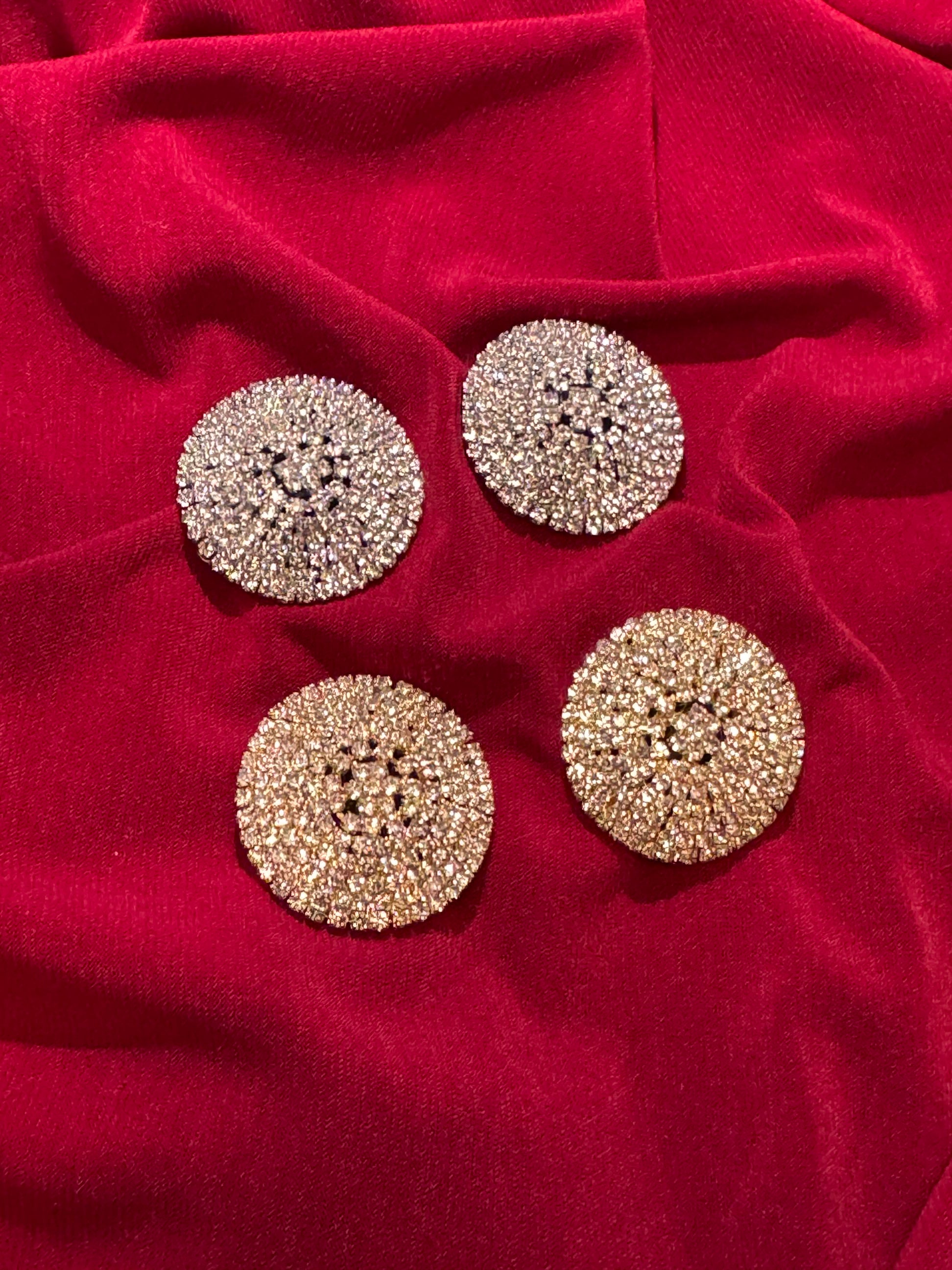 Orecchini bottone strass