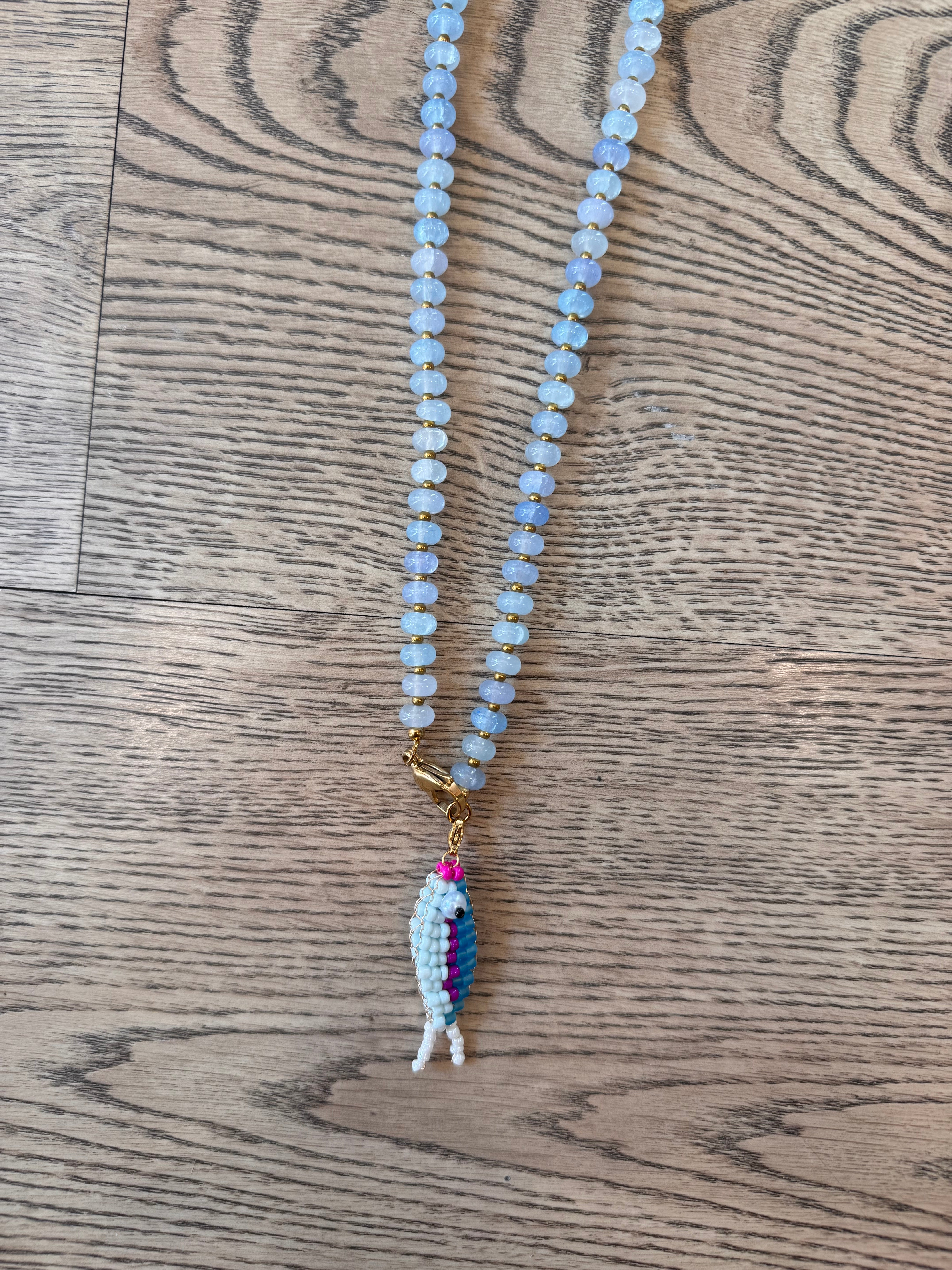 Collana pesciolini di perline