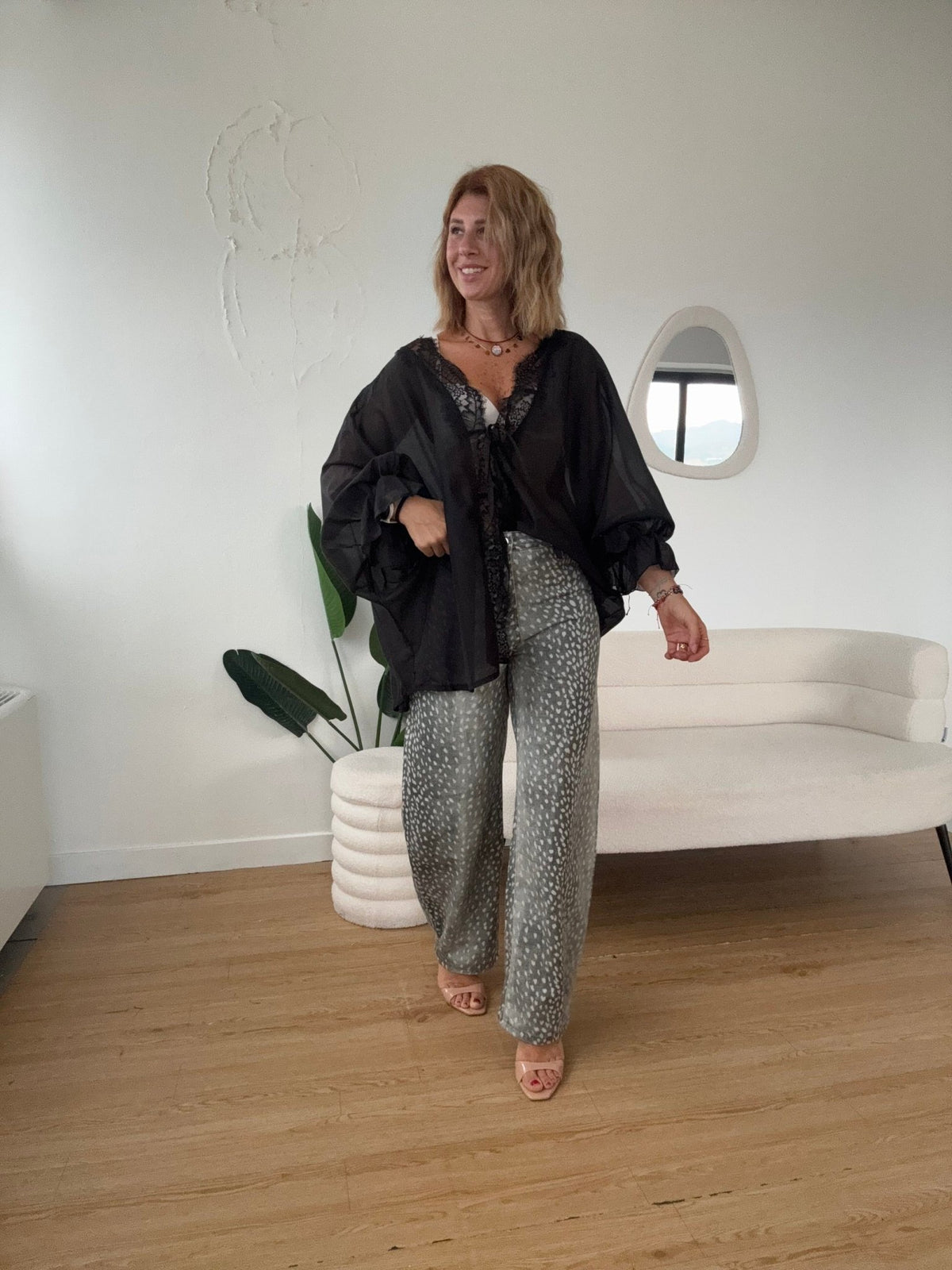 Maxi camicia con pizzo e fiocchi - GGlam