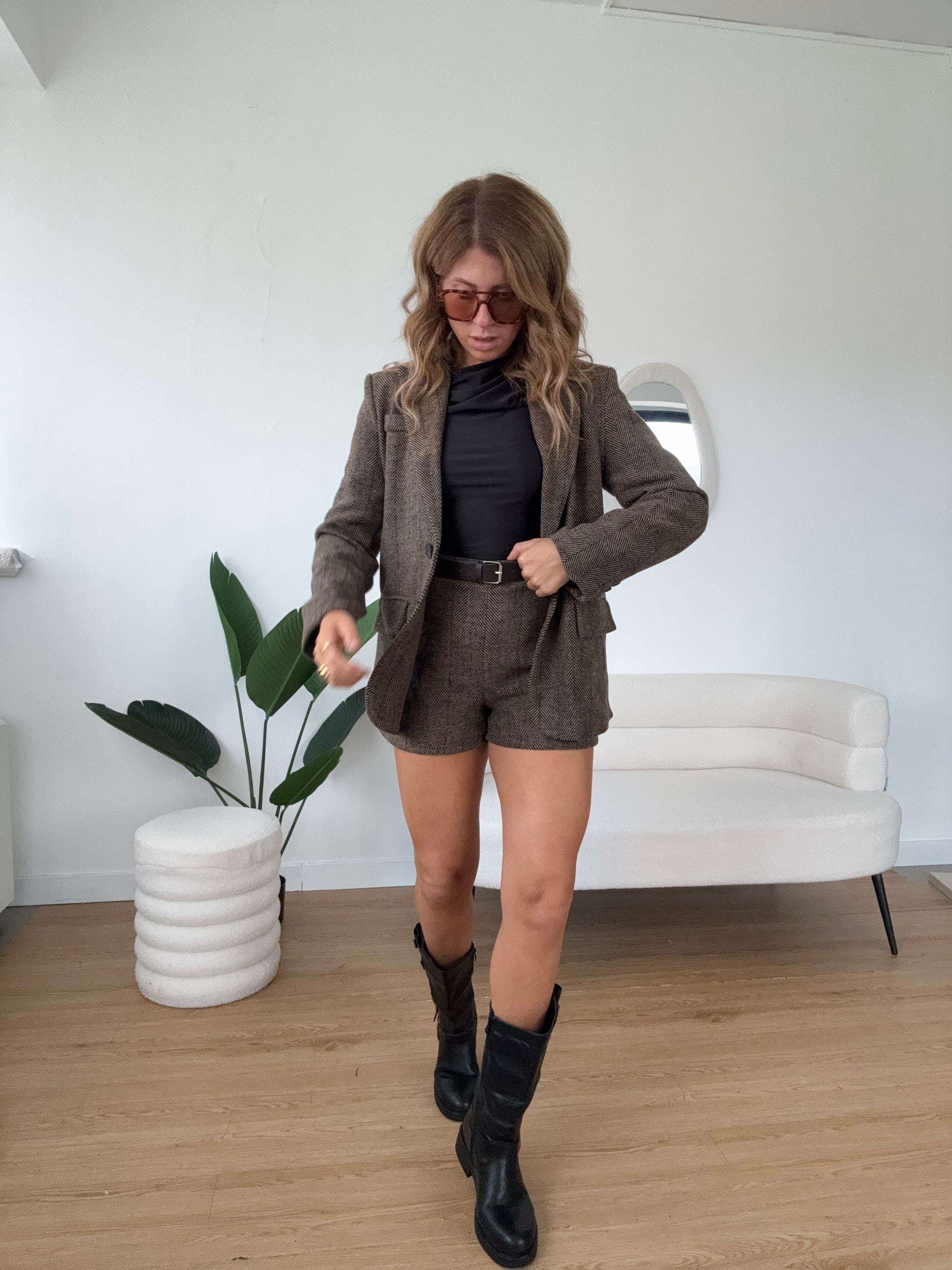 Tilleur con shorts spigato