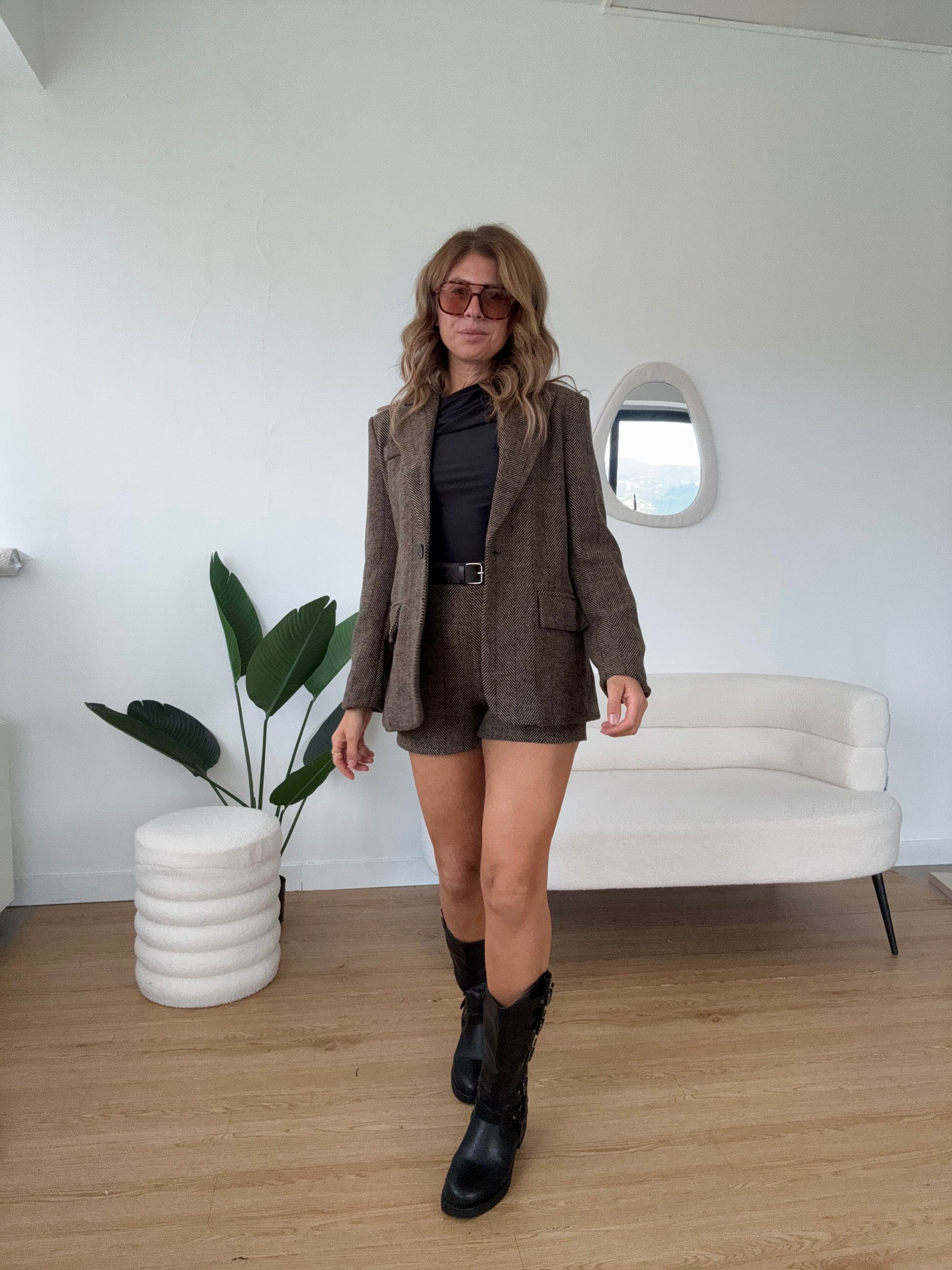 Tilleur con shorts spigato
