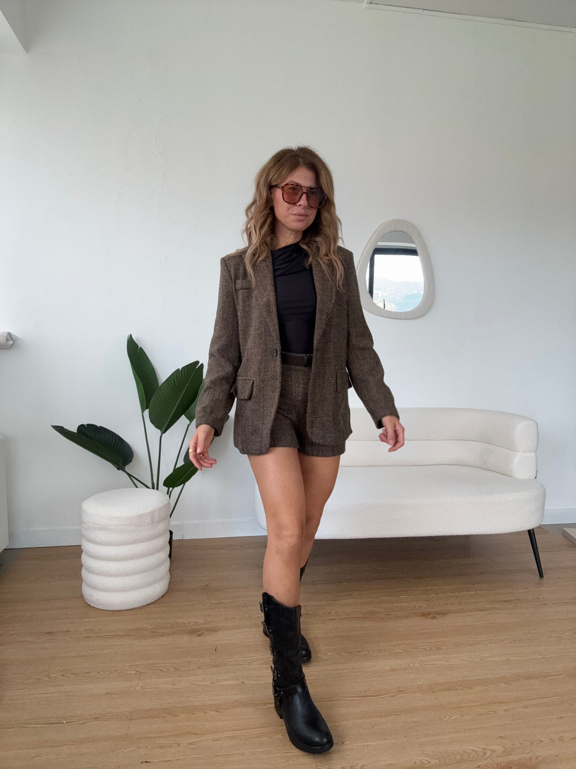 Tilleur con shorts spigato