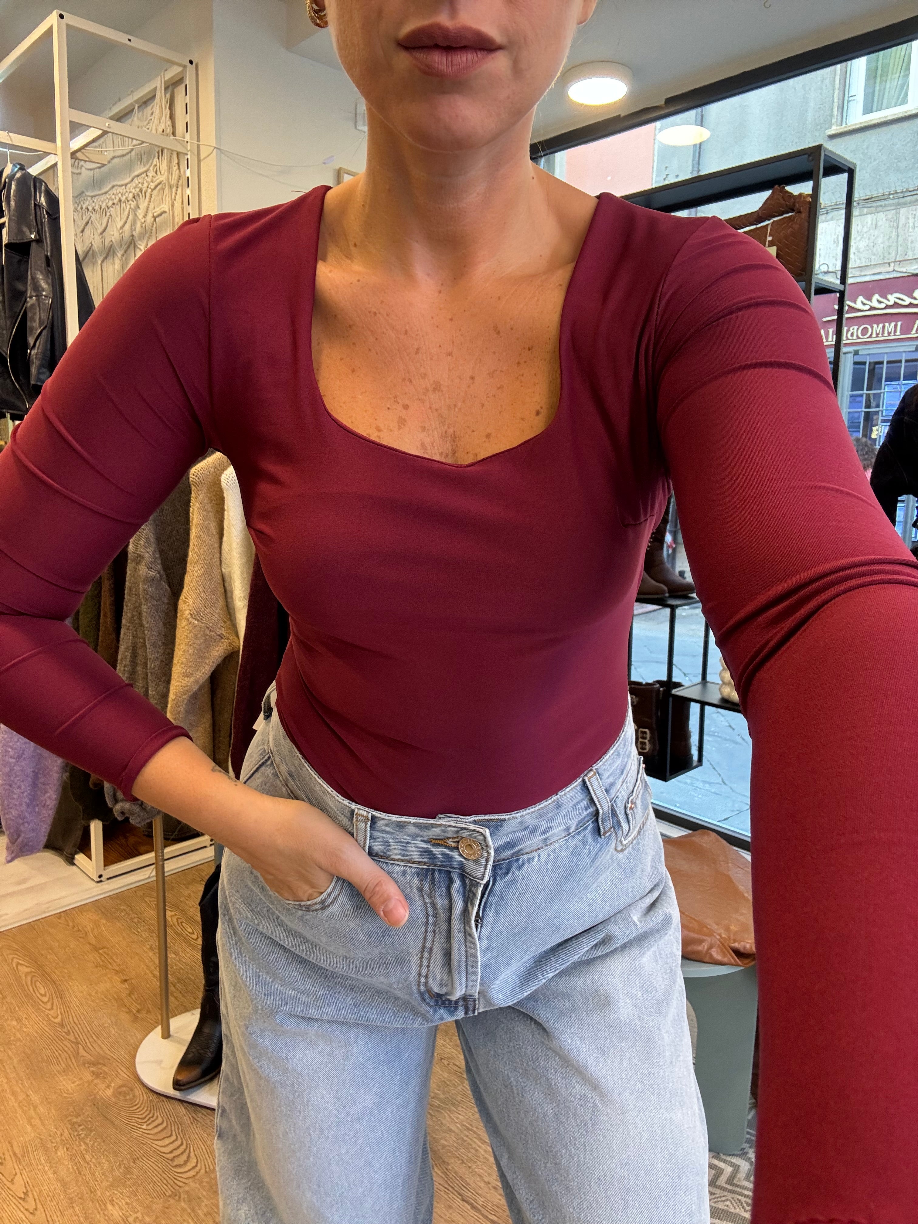 Body scollo squadrato manica lunga