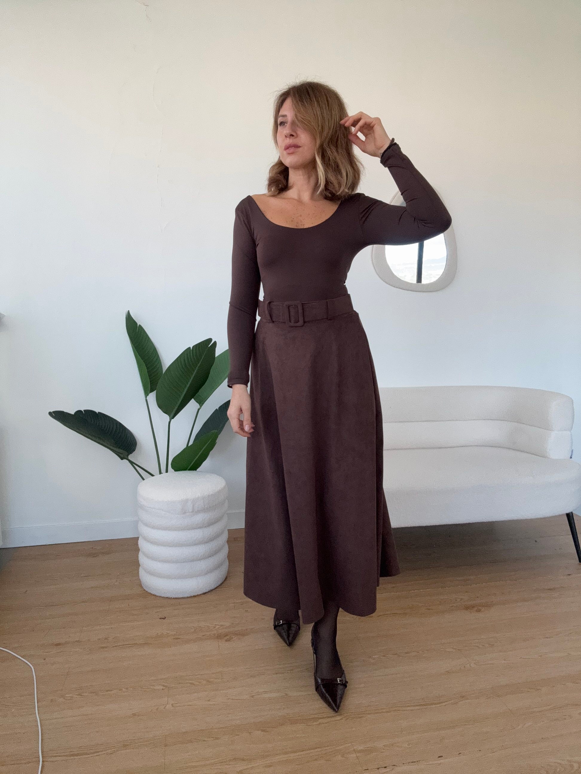 Gonna longuette scamosciata con cintura