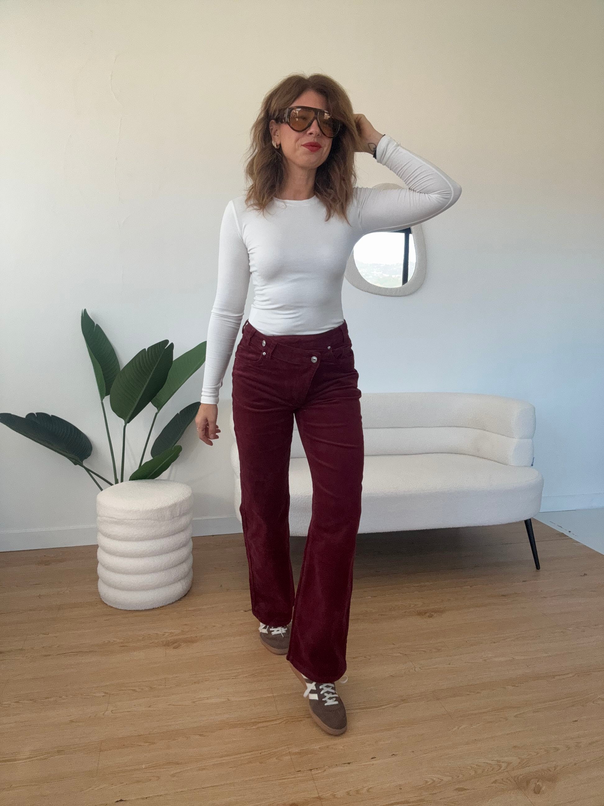 Jeans velluto chiusura asimmetrica bordeaux