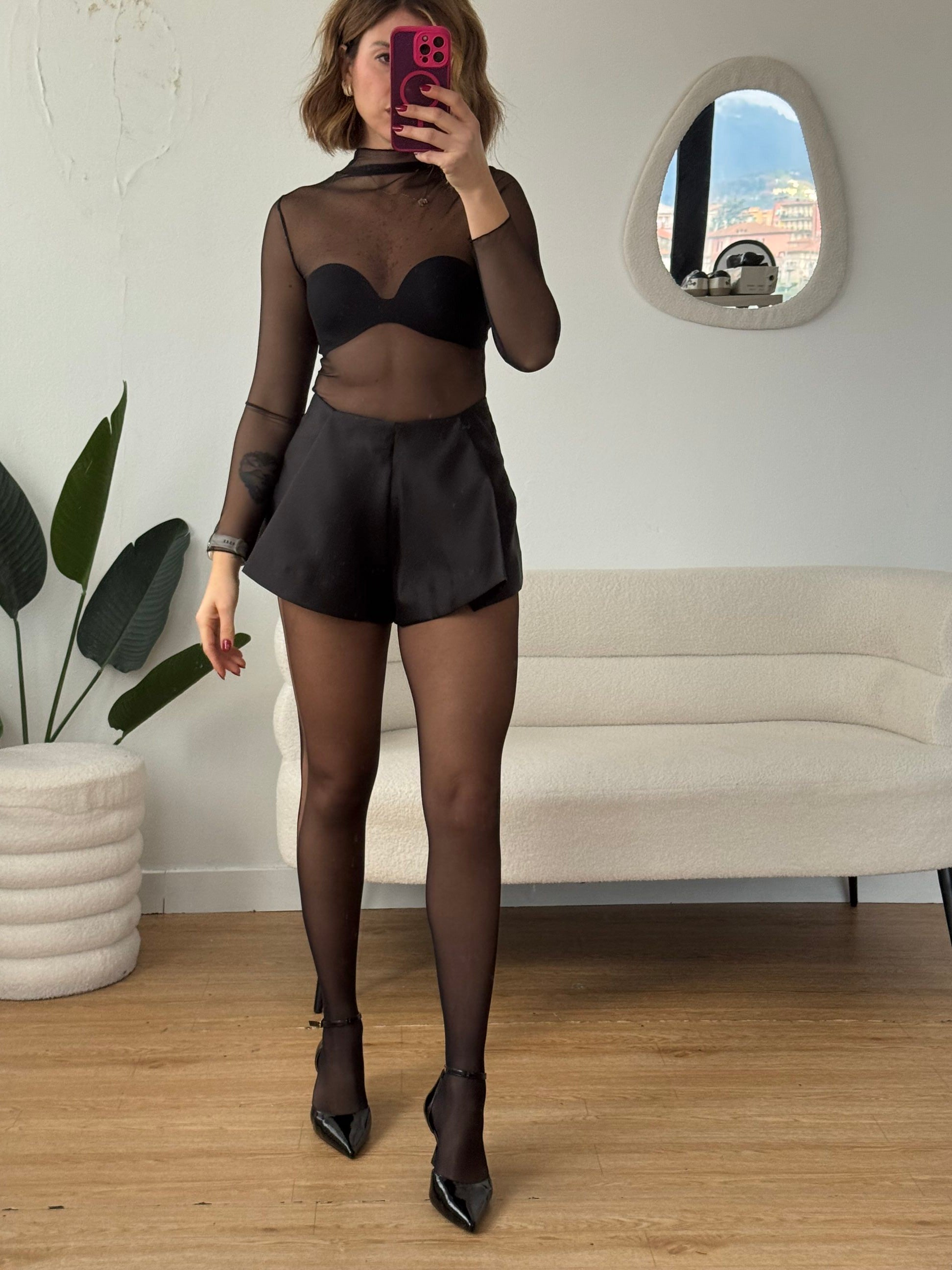 Shorts in raso Lumina