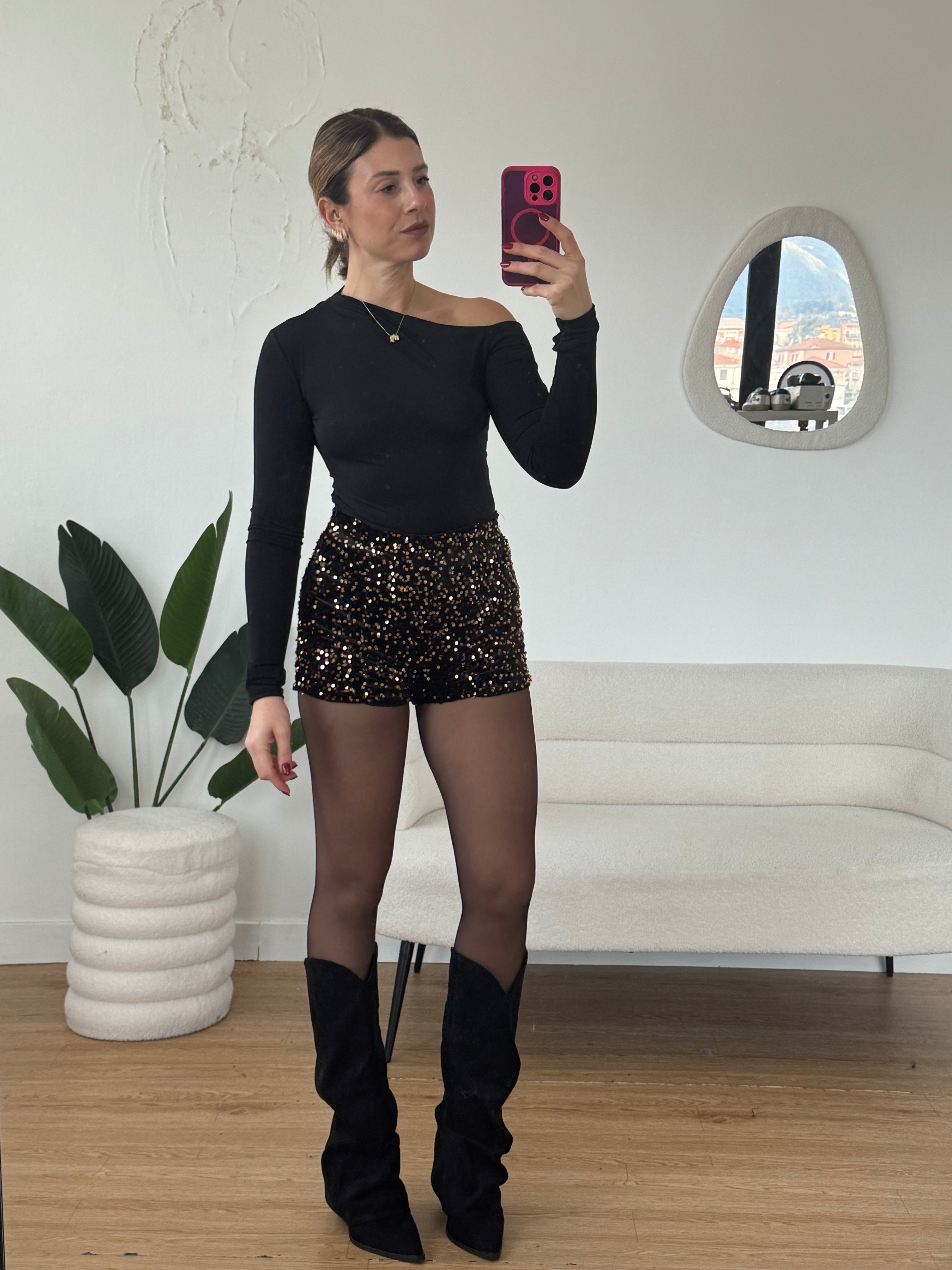 Shorts in velluto con paillettes