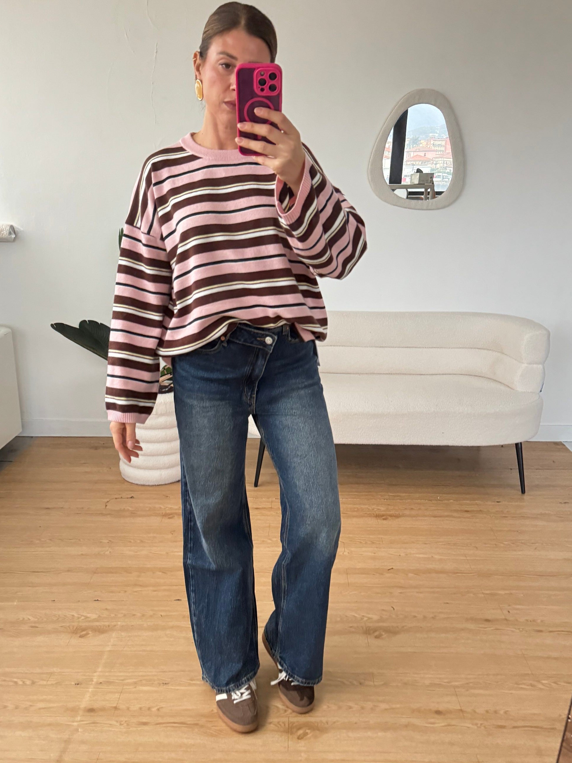 Maglione a righe rosa scollo tondo