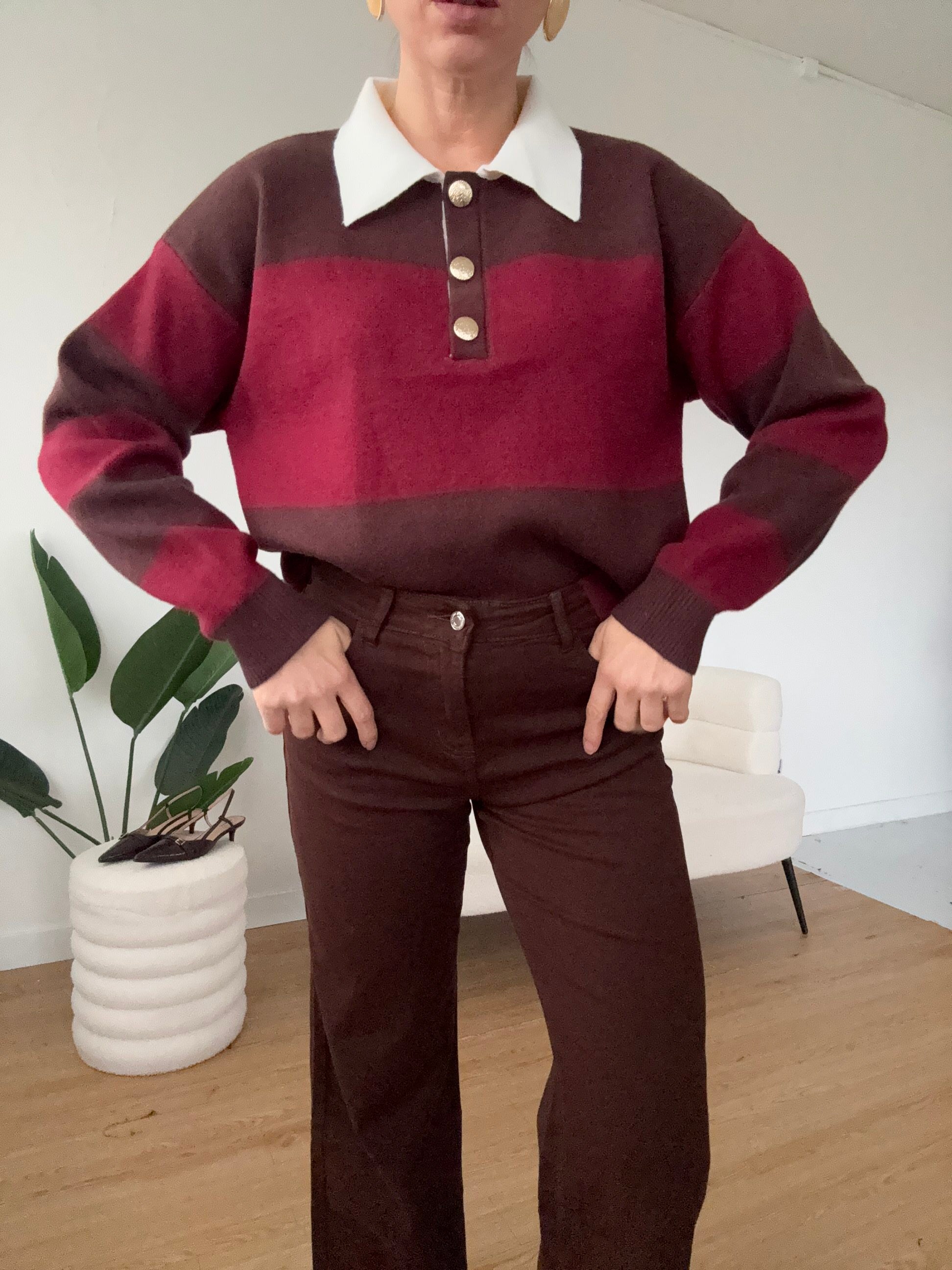 Maglione righe maxi e bottoni oro