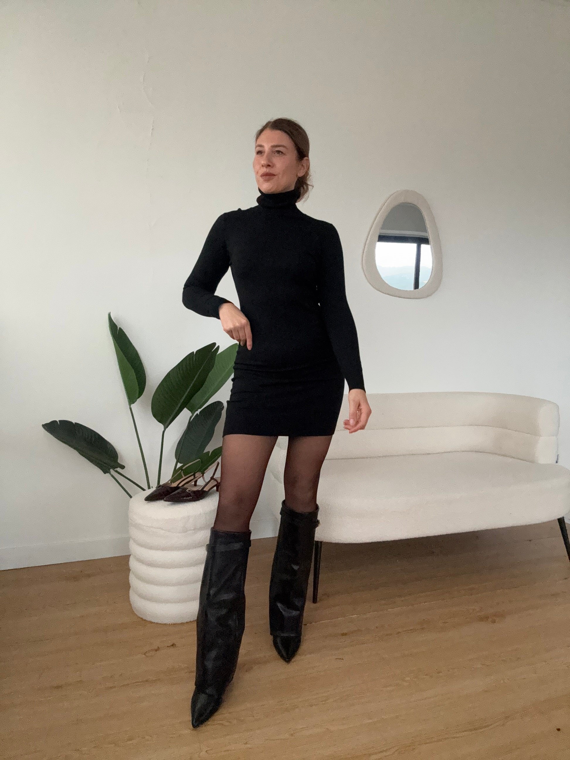 Abito in maglia collo alto