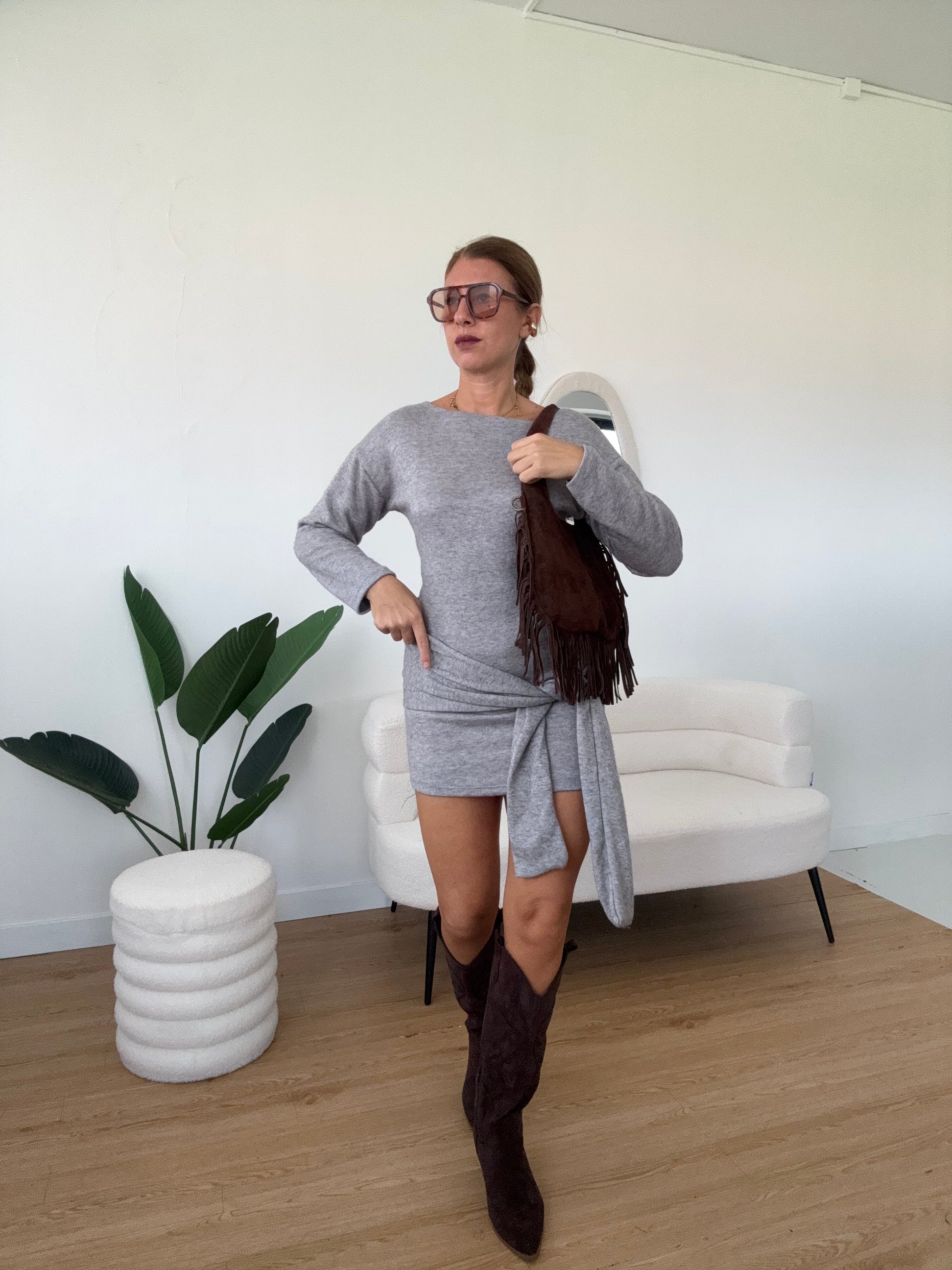 Abito in maglia con nodo