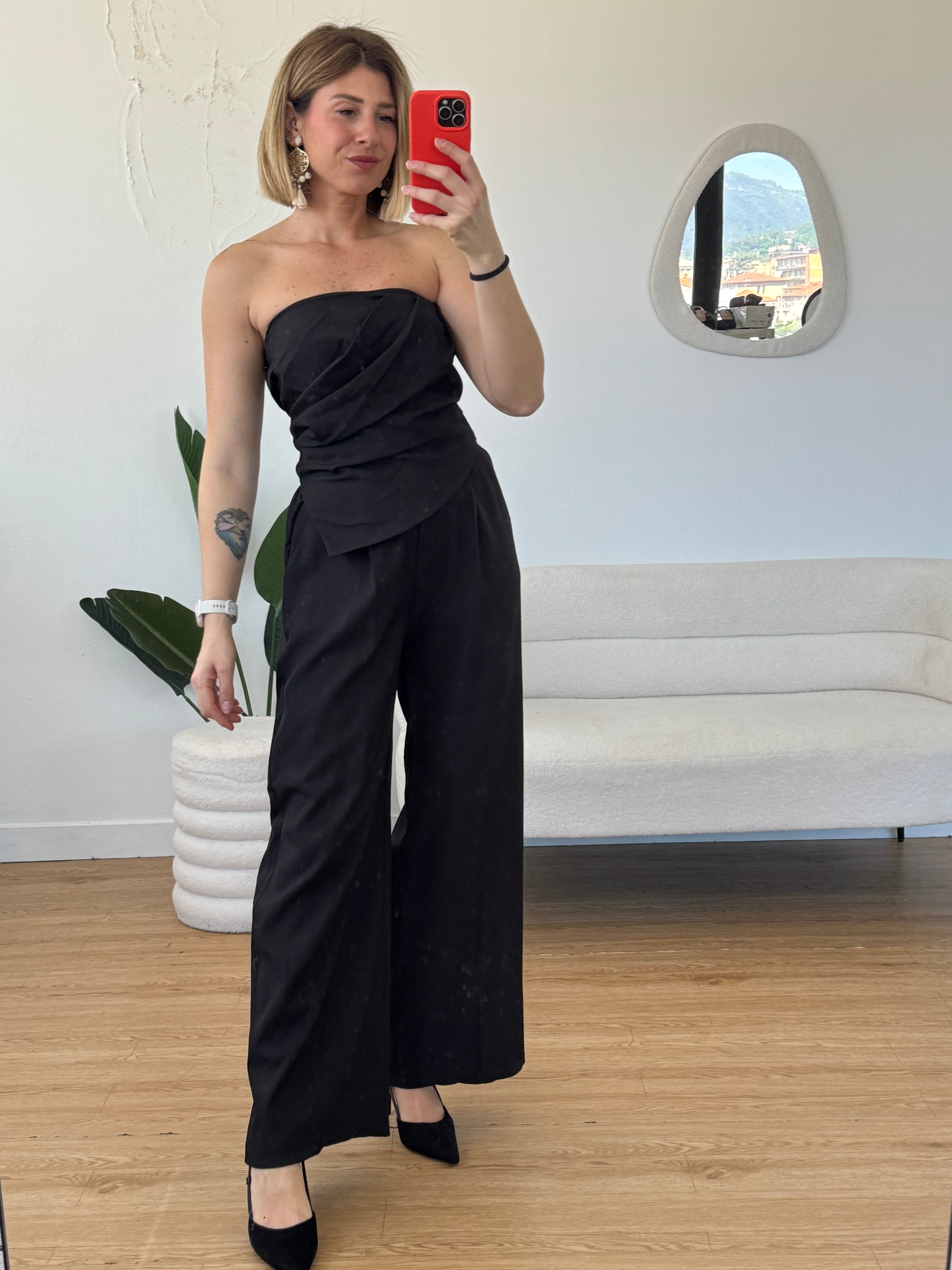 Coordinato top senza spalline pantaloni a palazzo