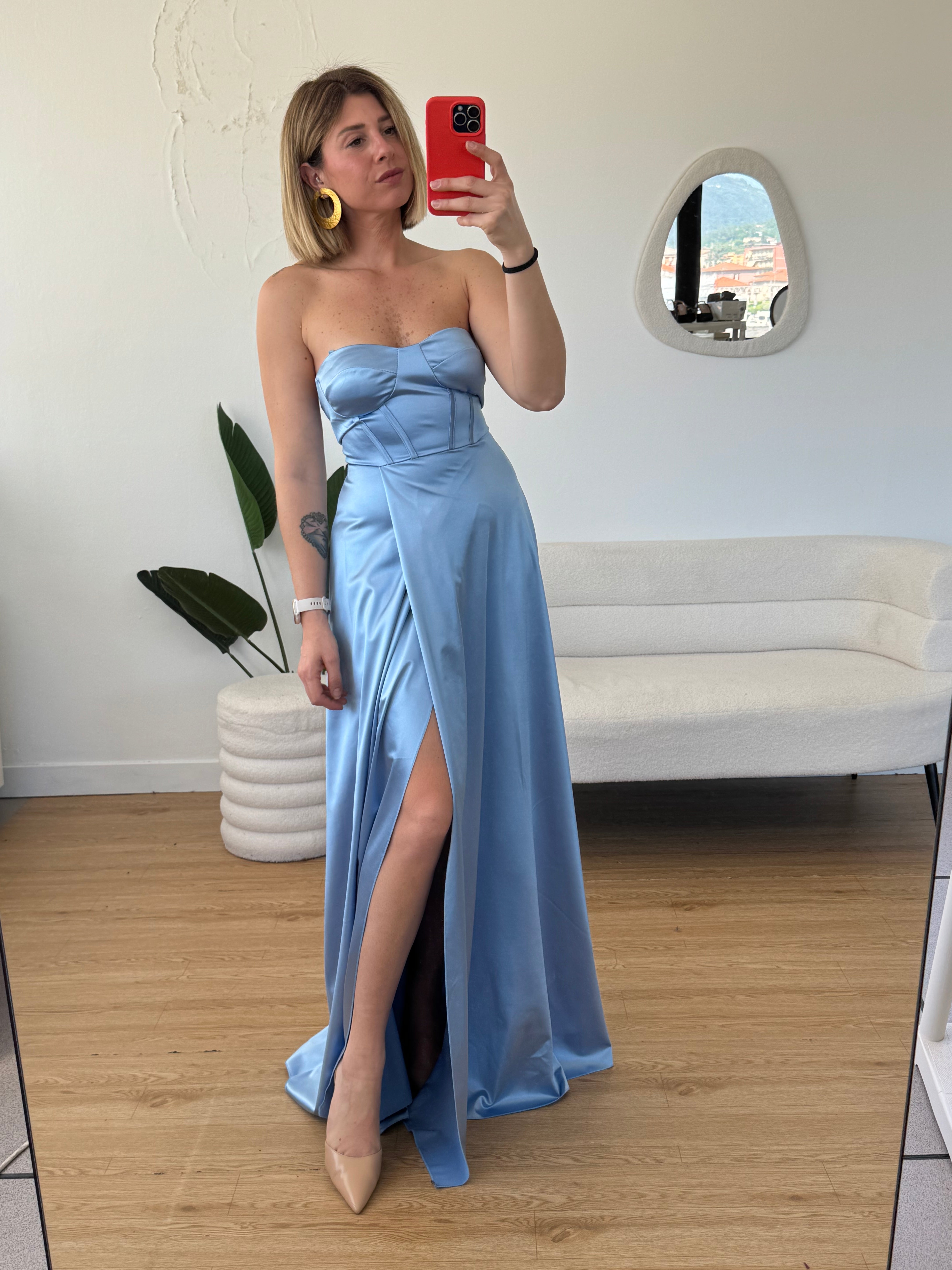 Abito lungo con corpetto