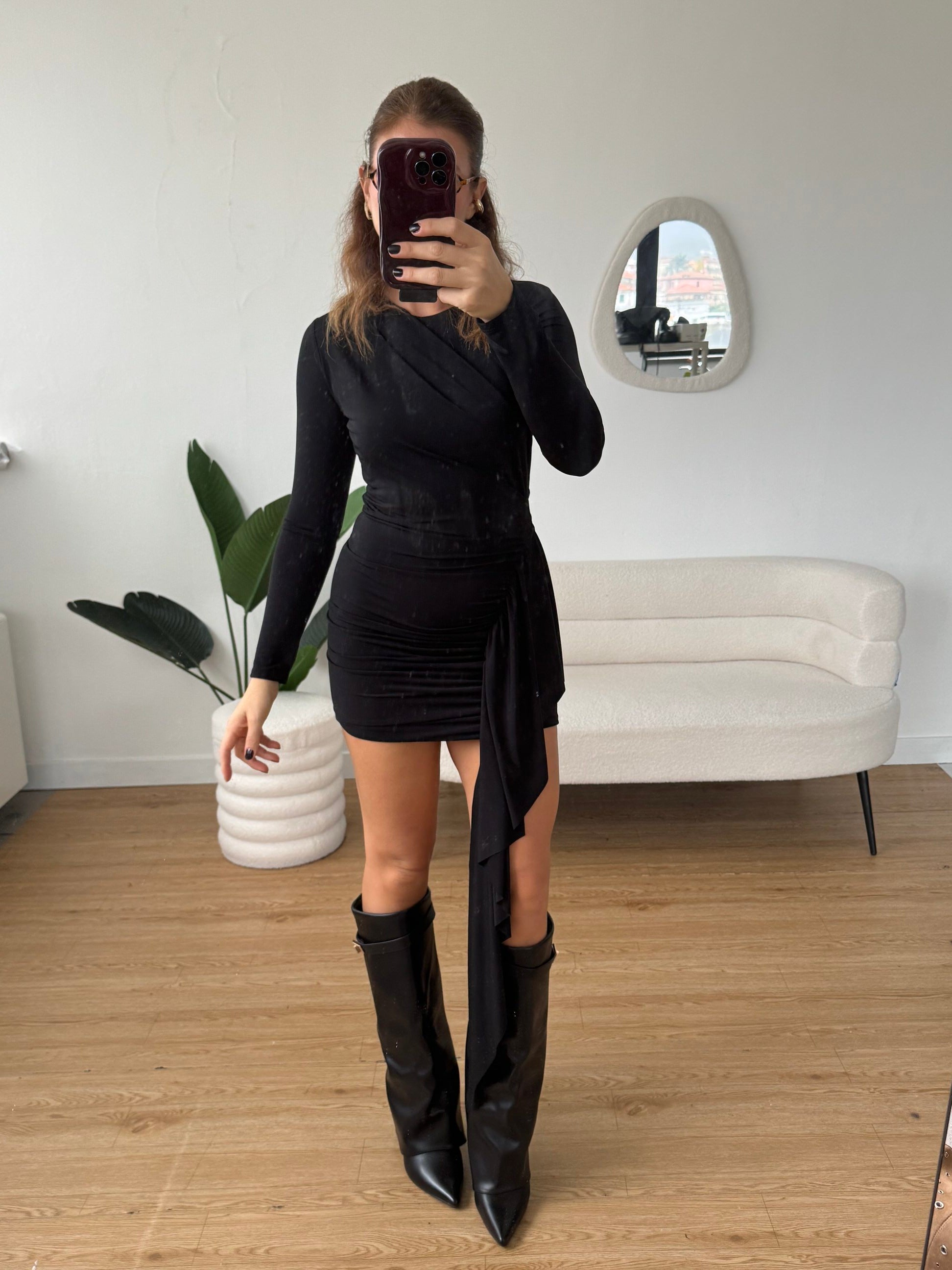 Tubino manica lunga dettaglio balza laterale