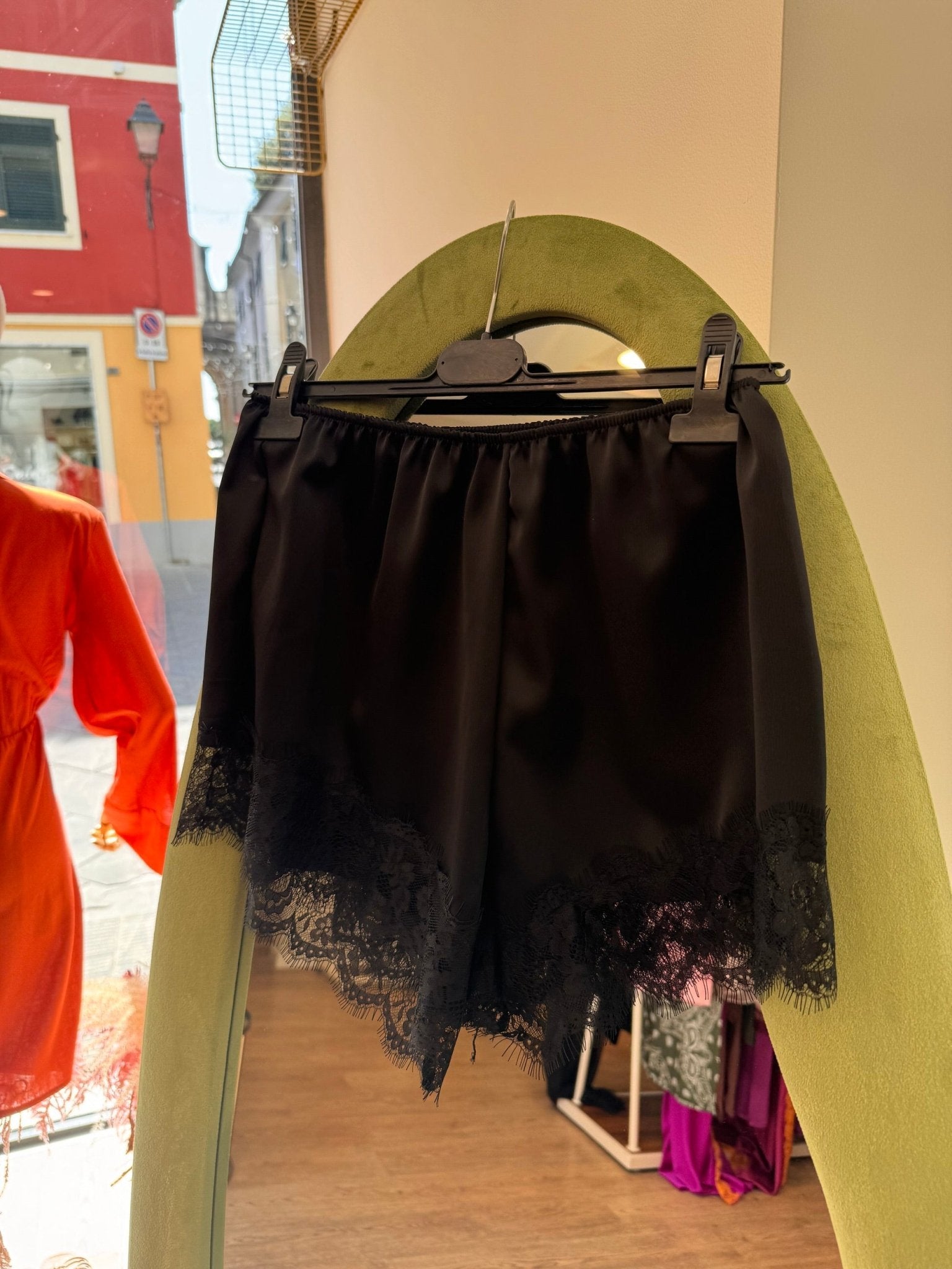 Shorts effetto seta in pizzo - G.Glamour