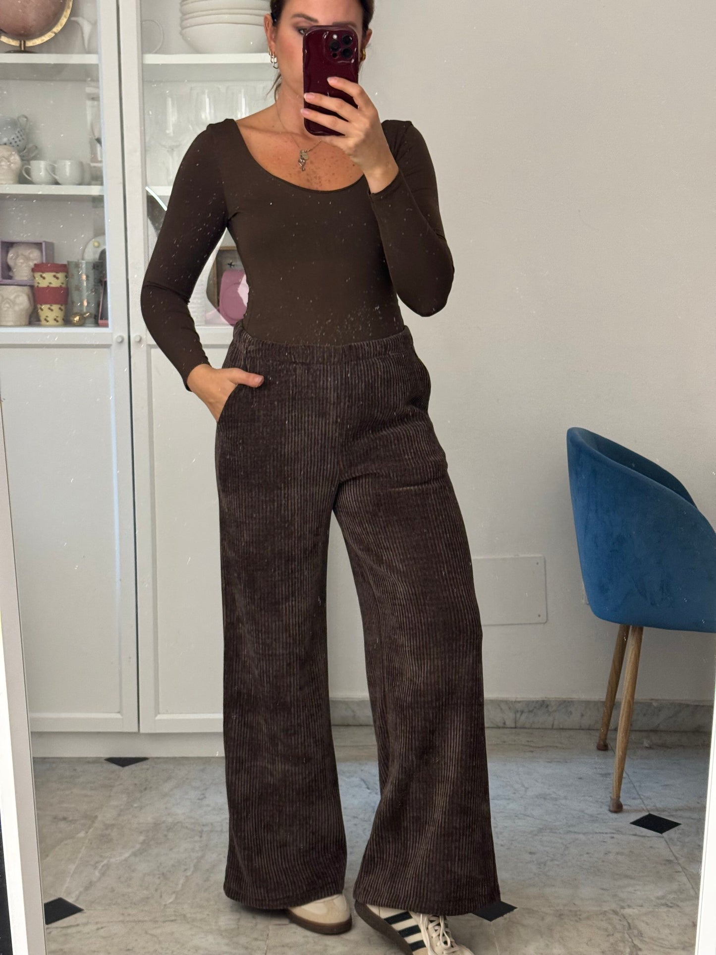 Pantaloni velluto completo Camilla