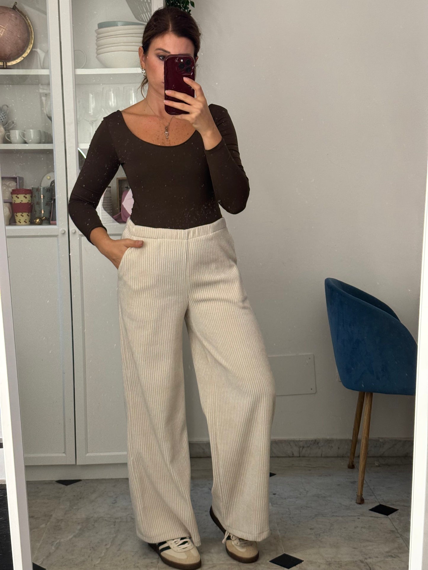 Pantaloni velluto completo Camilla