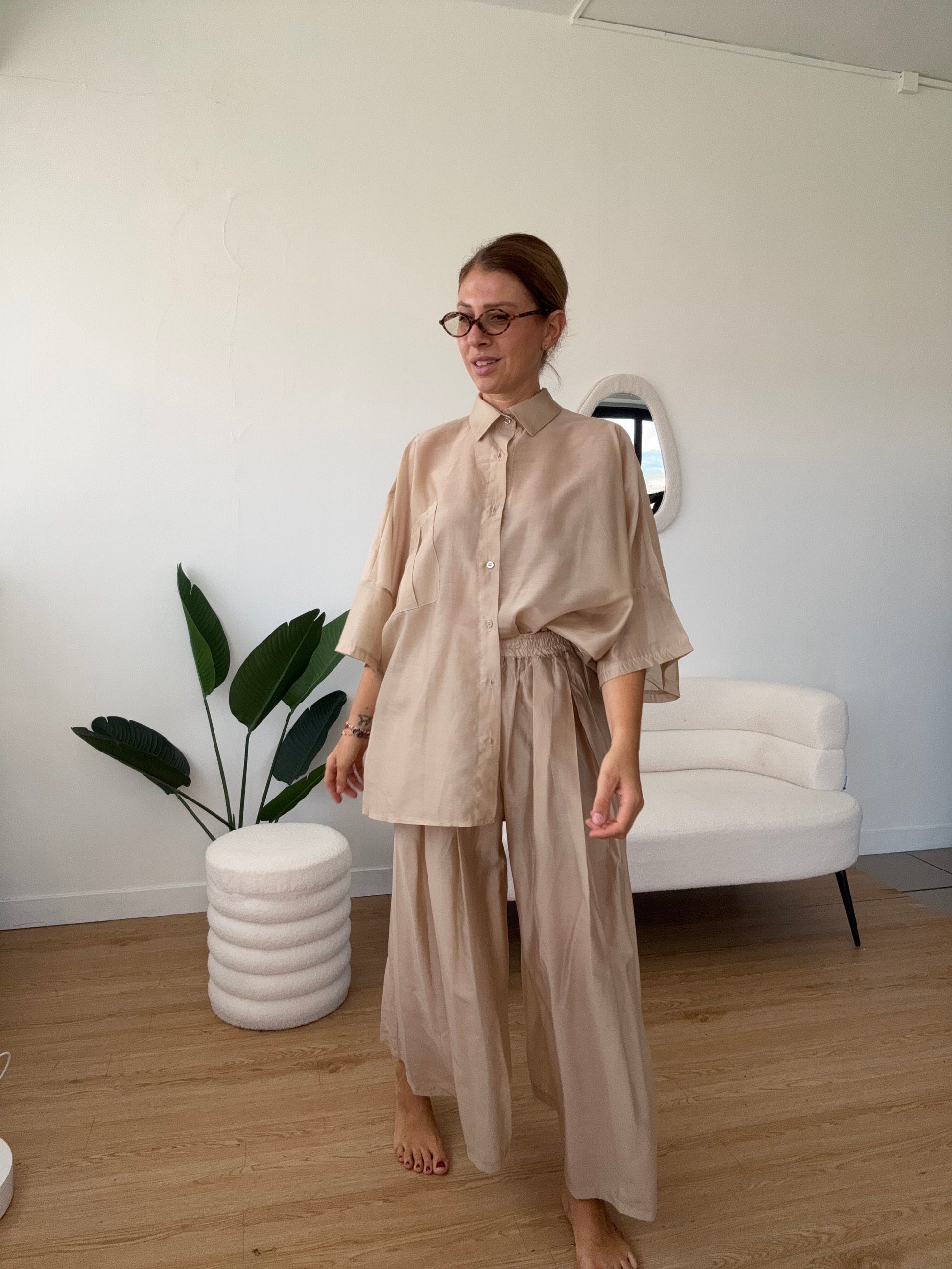 Completo viscosa camicia e pantaloni semitrasparenti