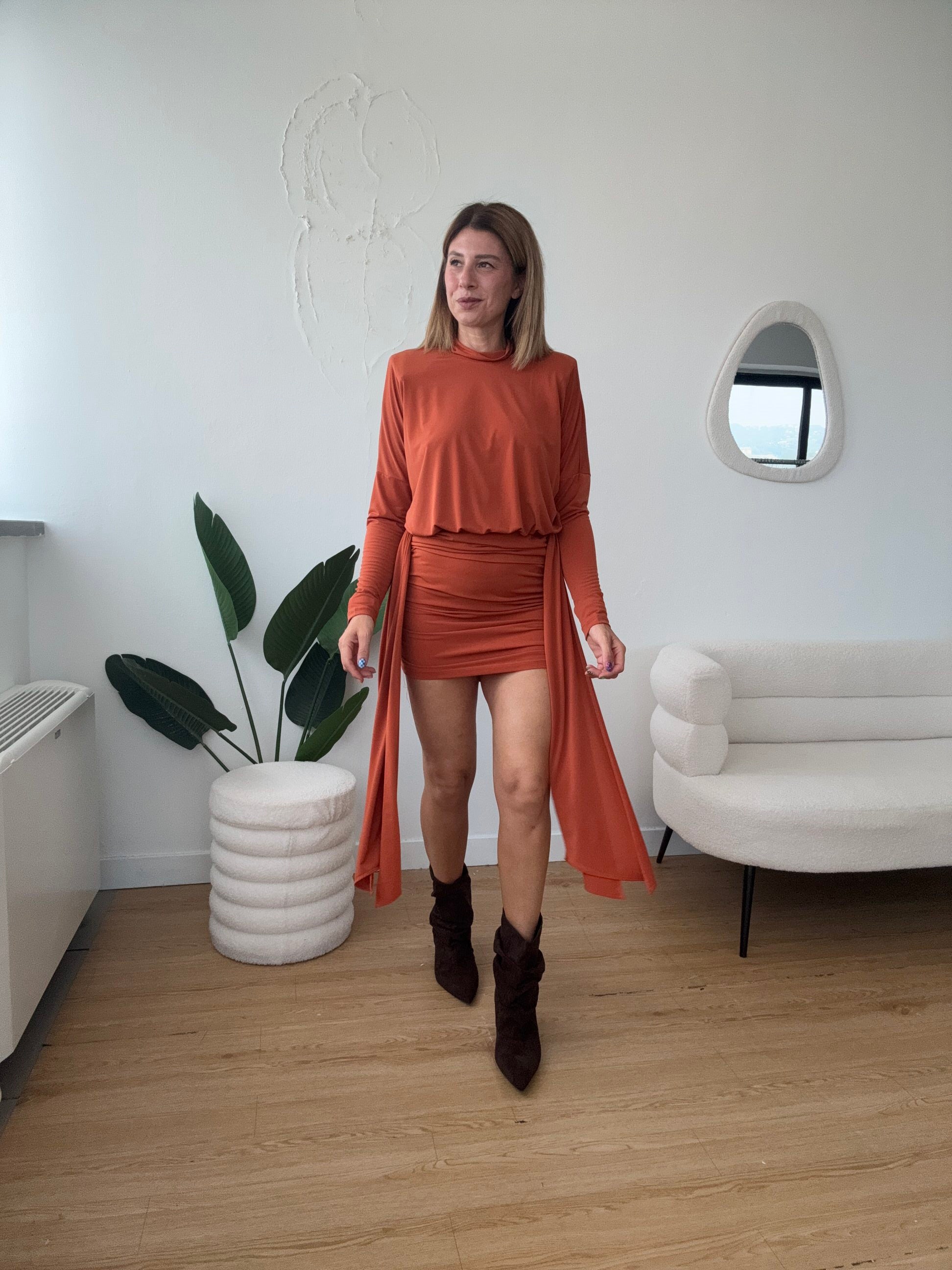 LUMINA- Abito collo alto con spalline gonna arricciata