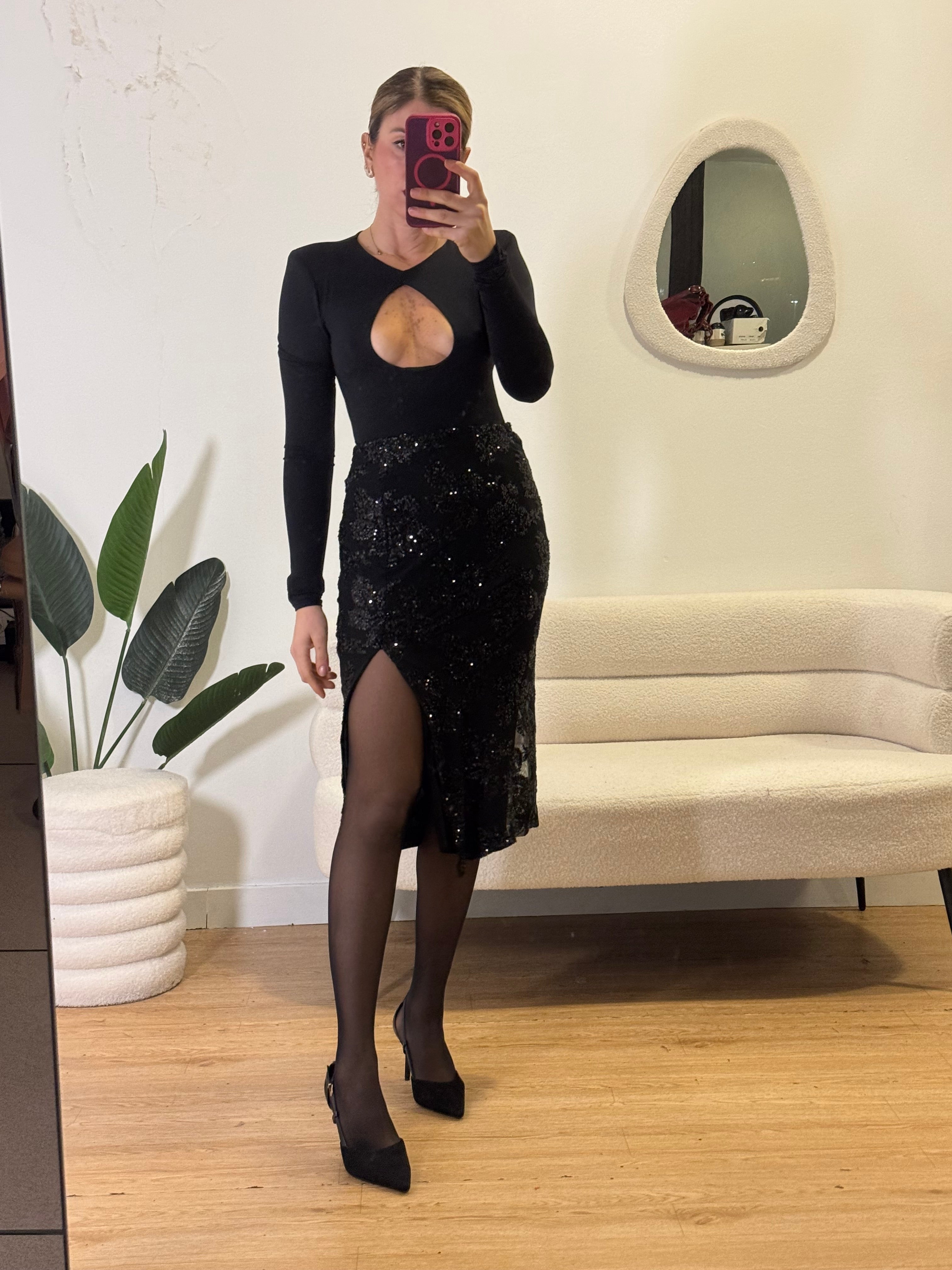 Longuette con ricami in paillettes