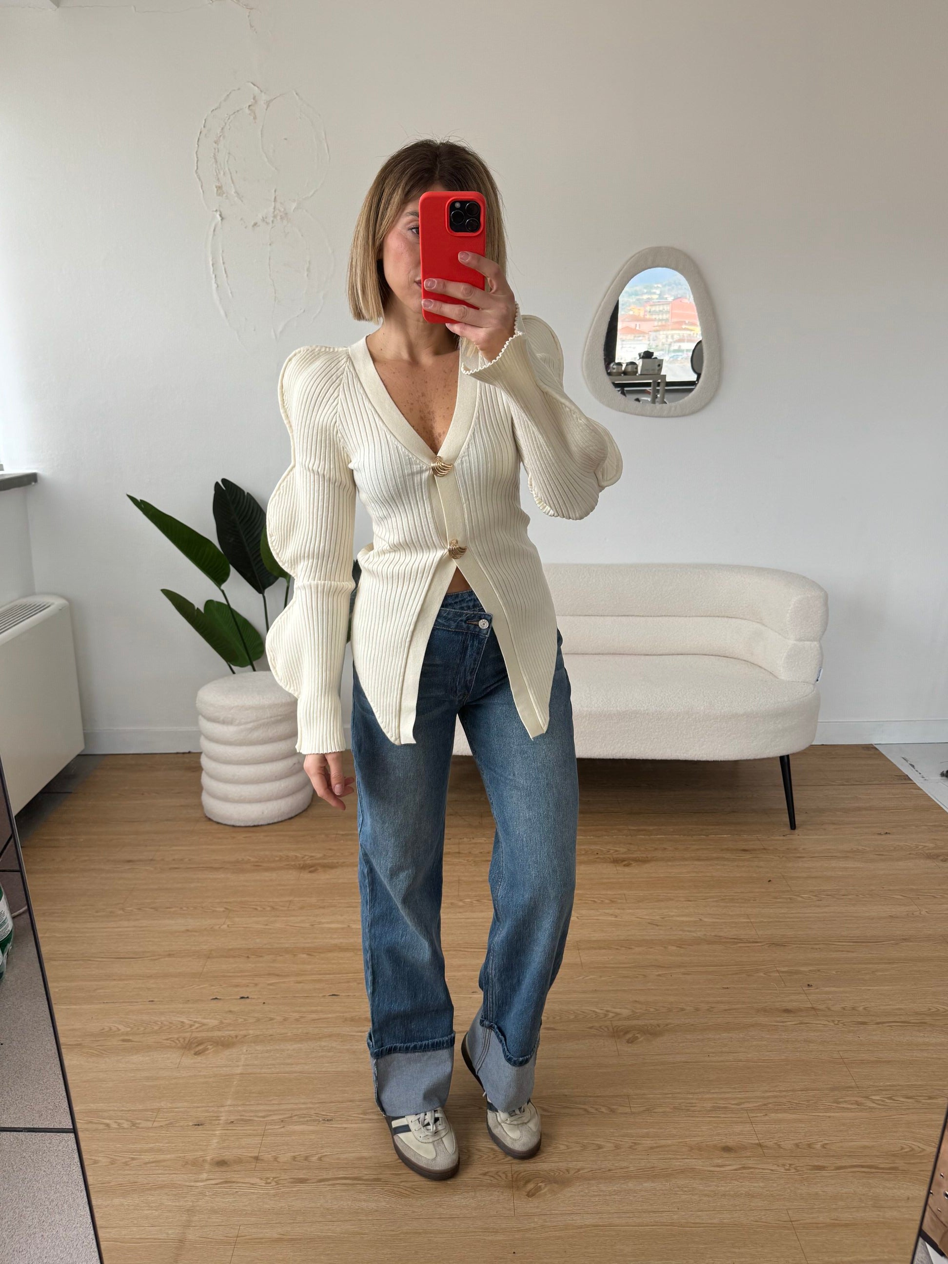 Cardigan dettaglio maniche con bottoni oro