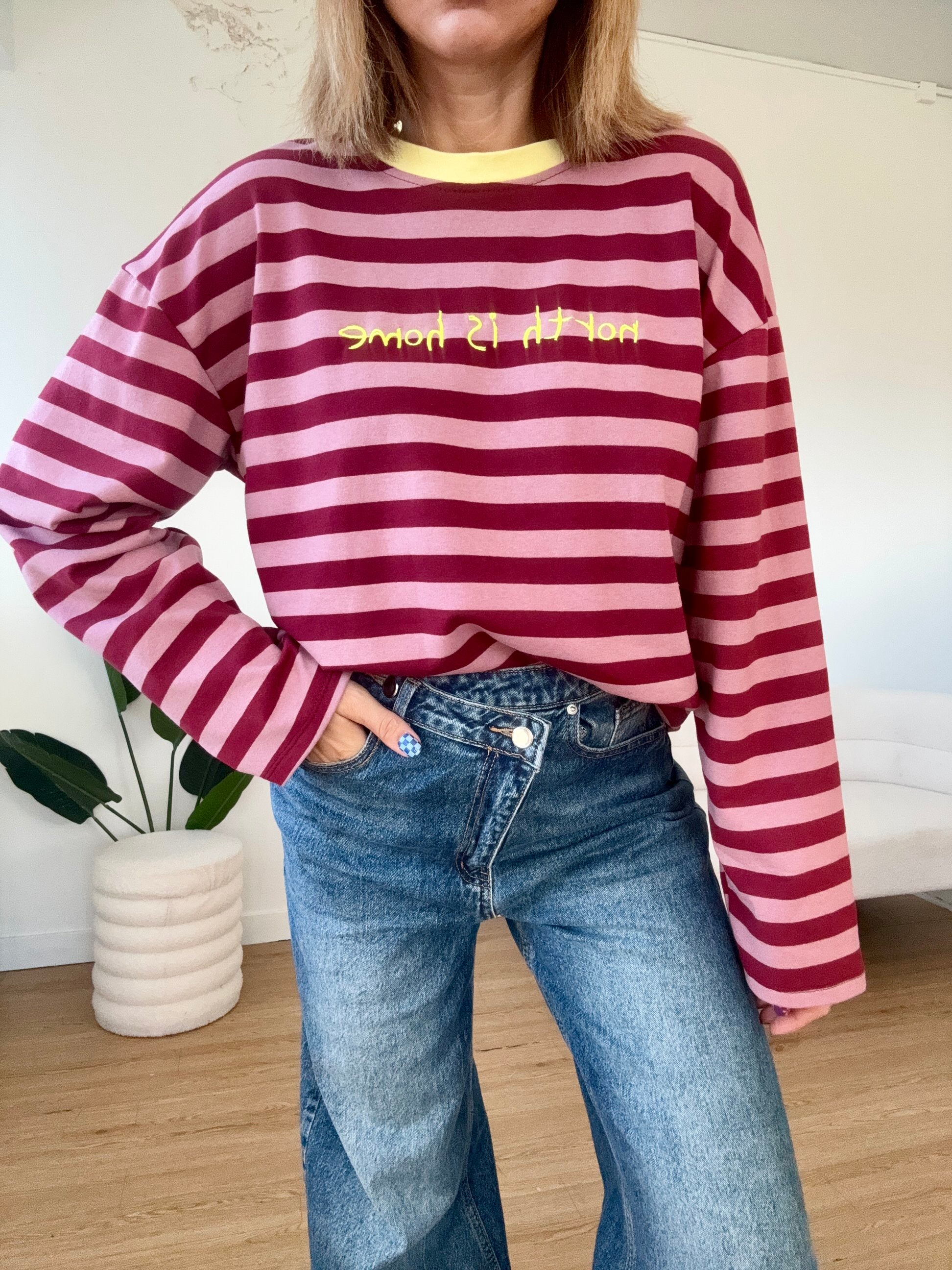 Maglia a righe con scritta