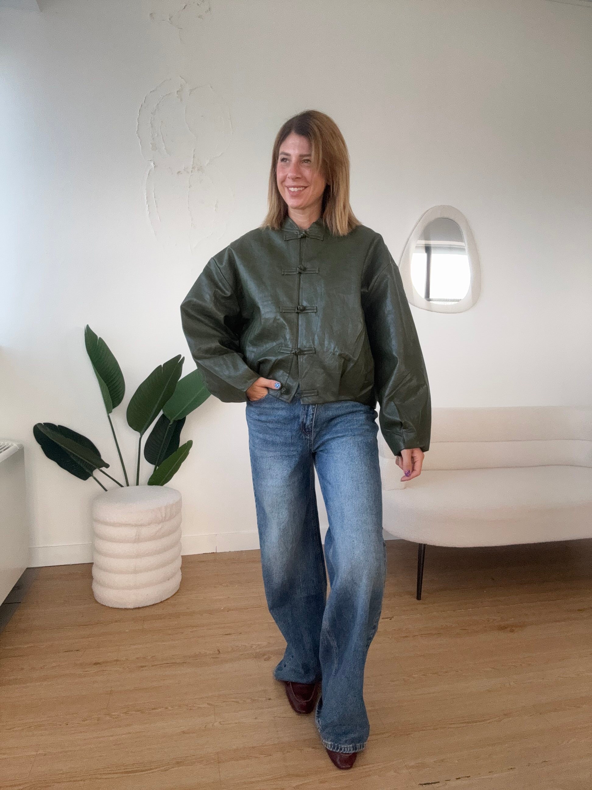 Bomber ecopelle chiusura con bottoni