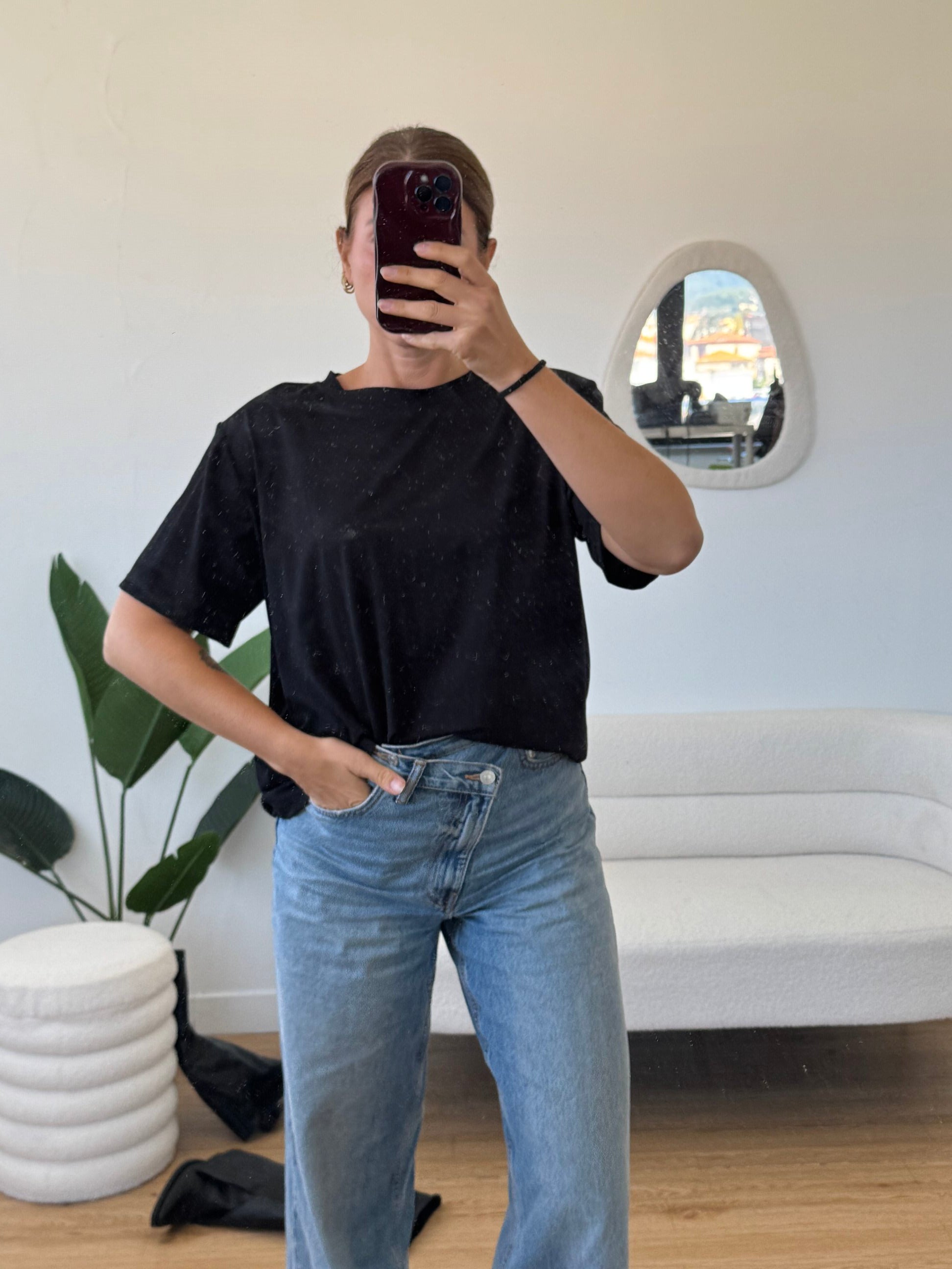 T-shirt oversize con spalline