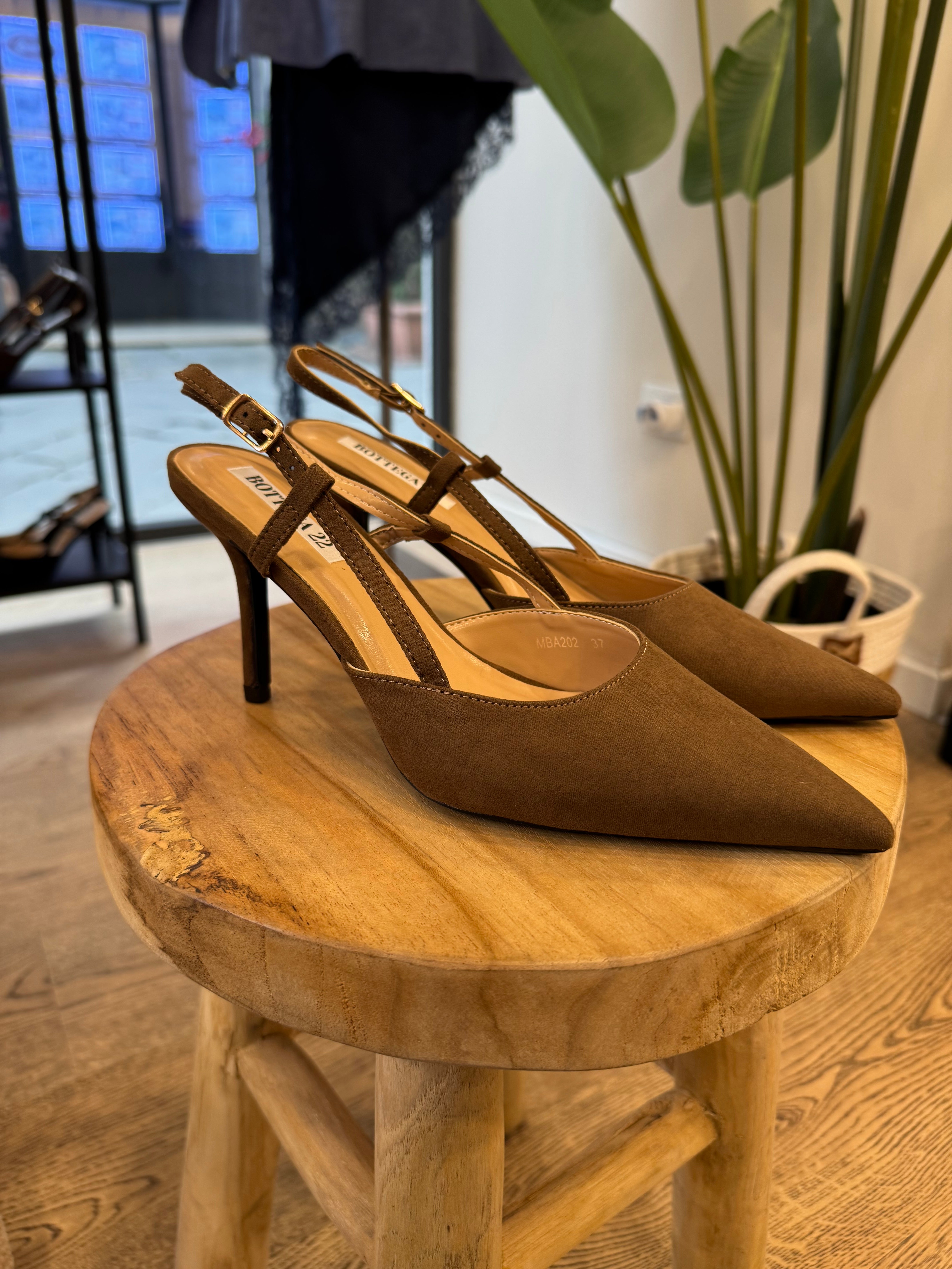 Slingback scamosciata