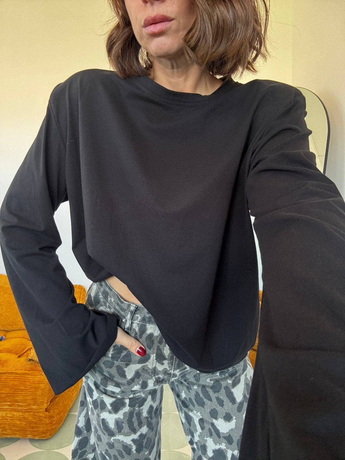 T-shirt con spalline oversize - GGlam