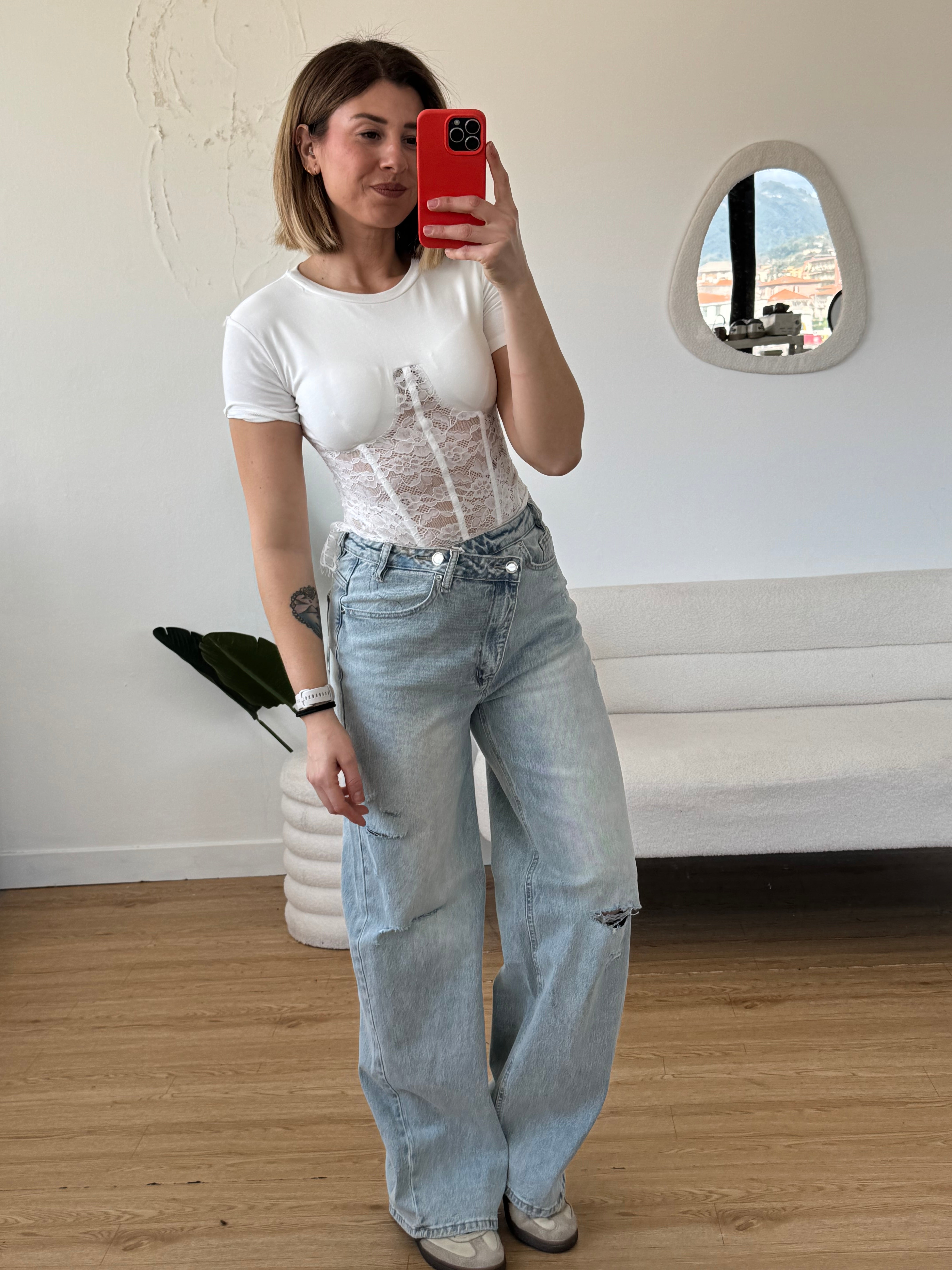 Maglia con coppe e pizzo