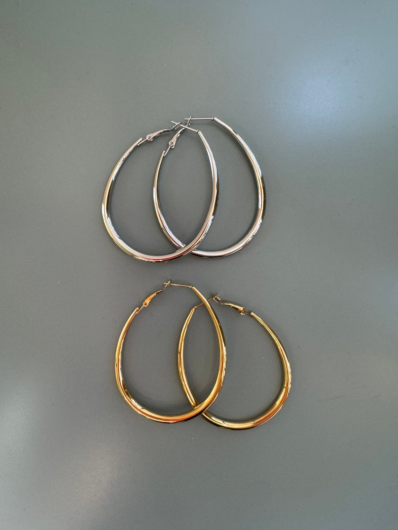 Orecchini hoops a goccia medi - G.Glamour