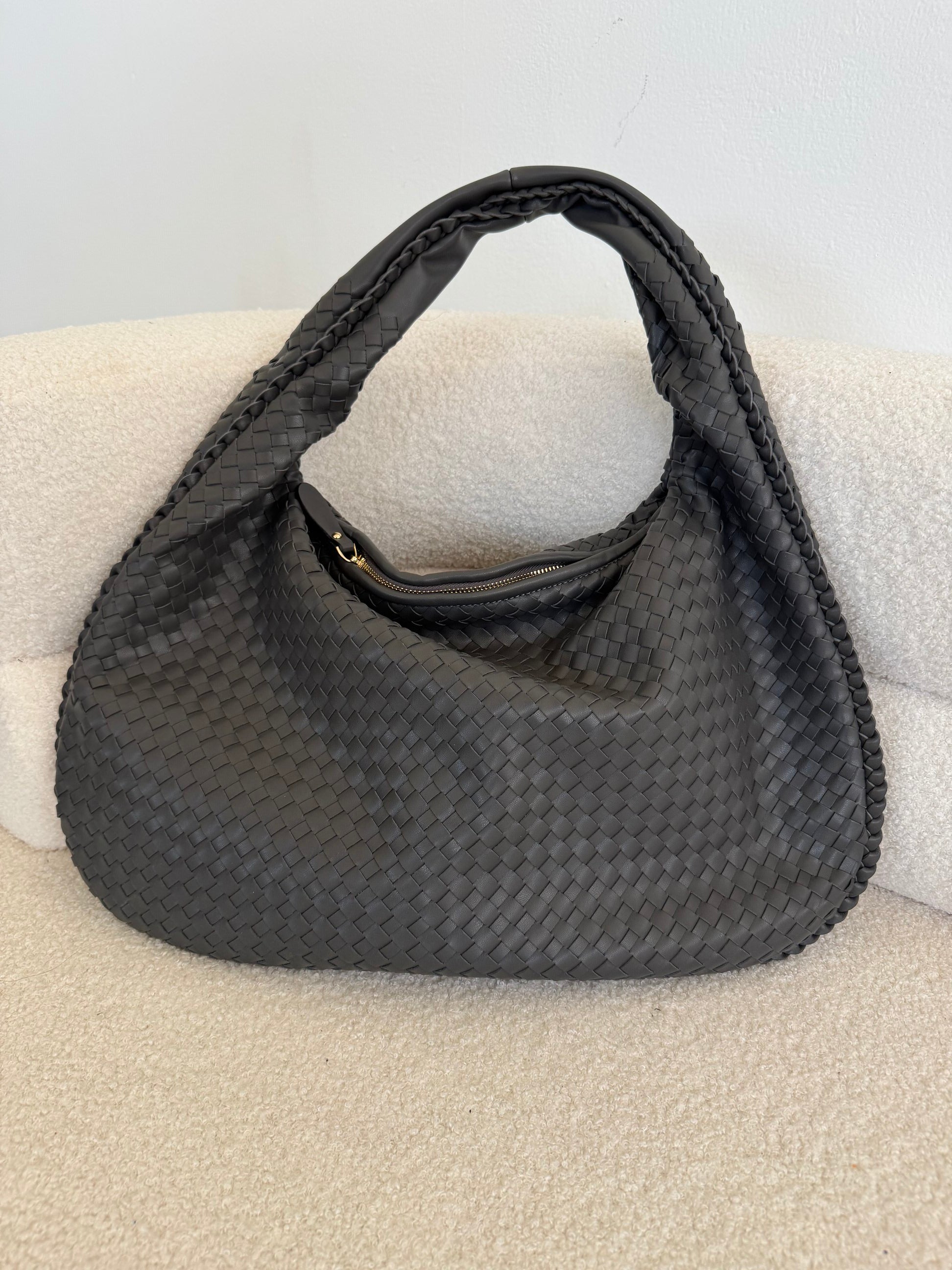 Maxi borsa intrecciata