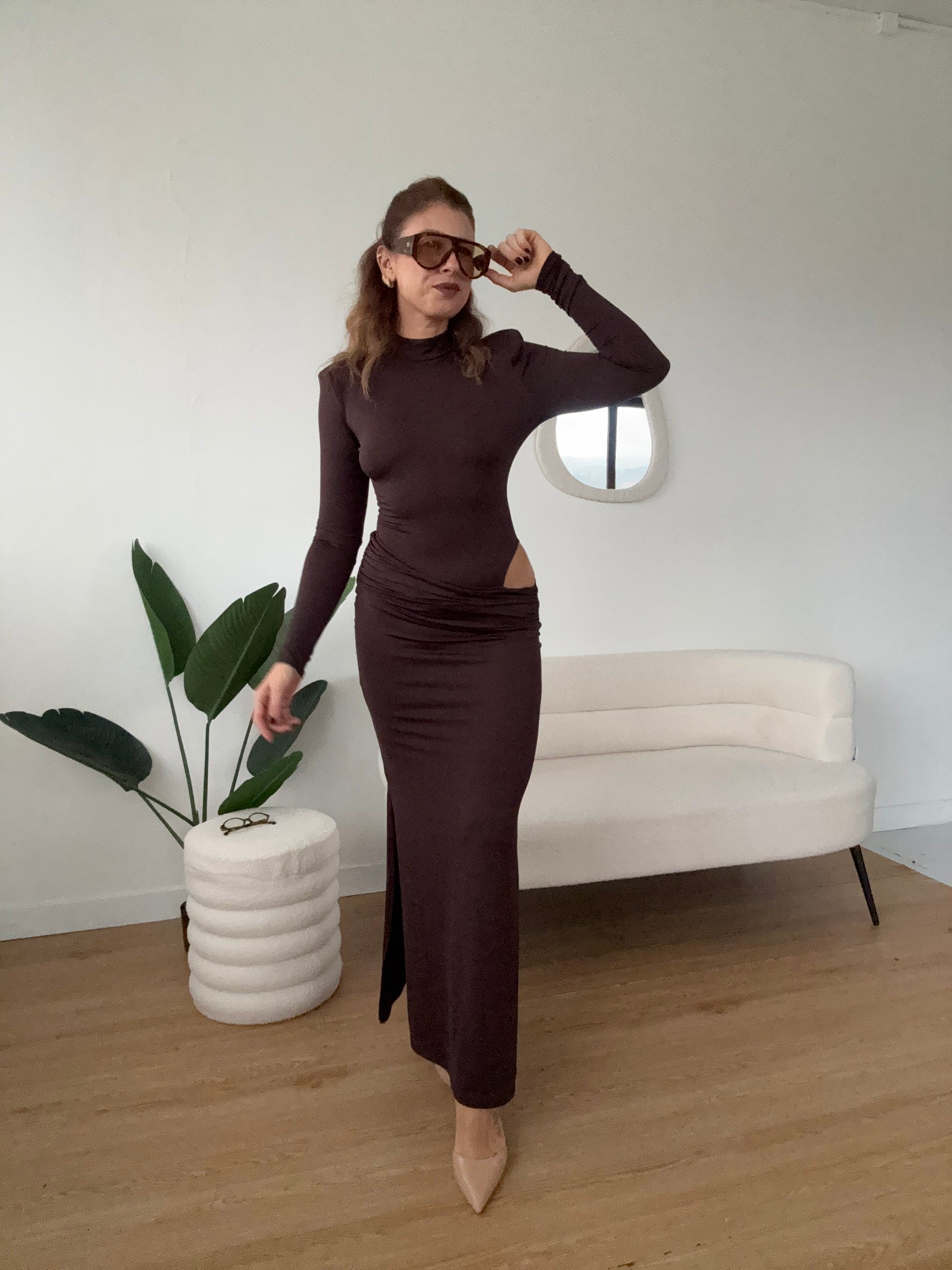 Abito lungo cut out con spalline