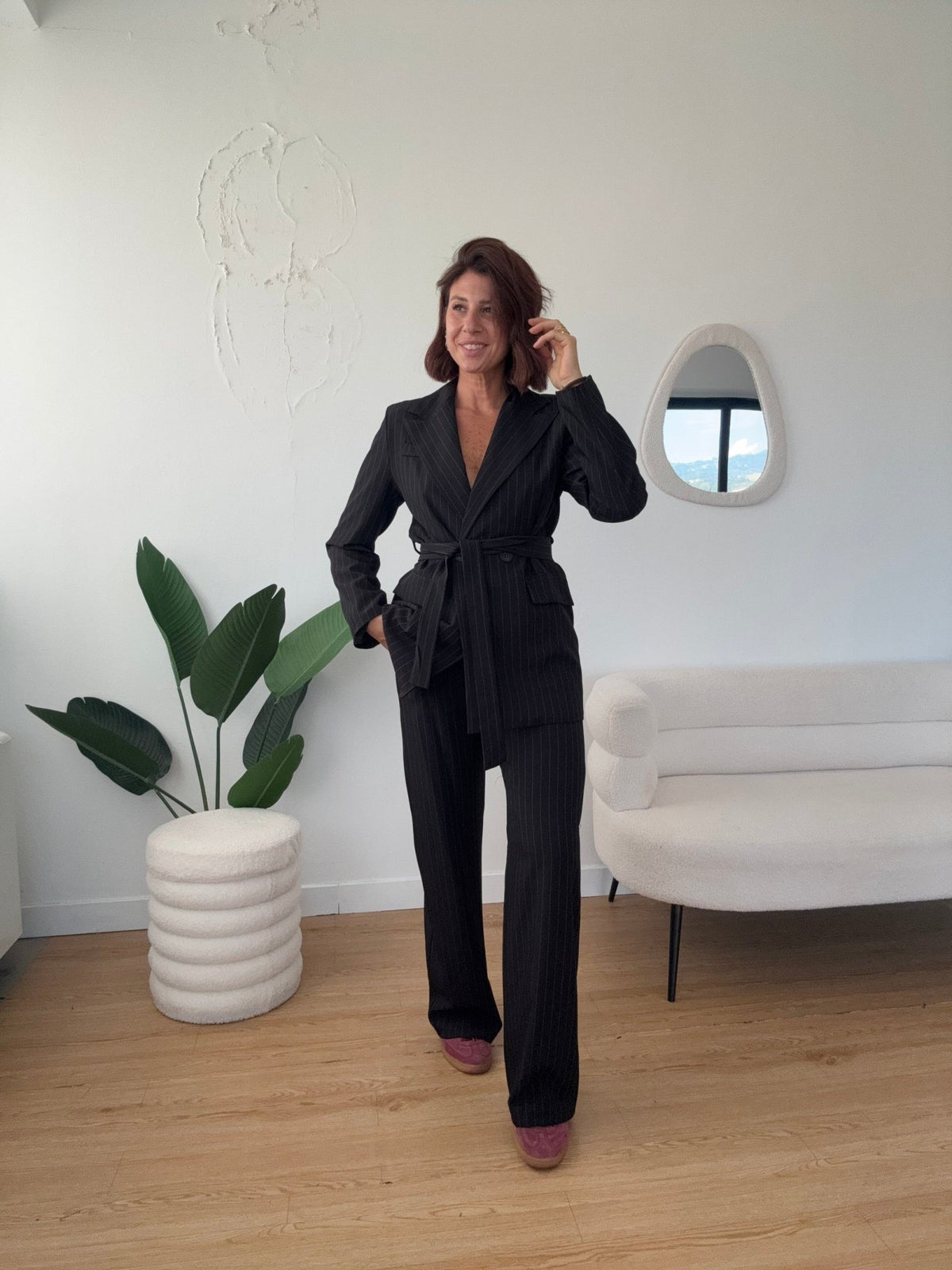 Completo gessato con giacca con cintura - GGlam